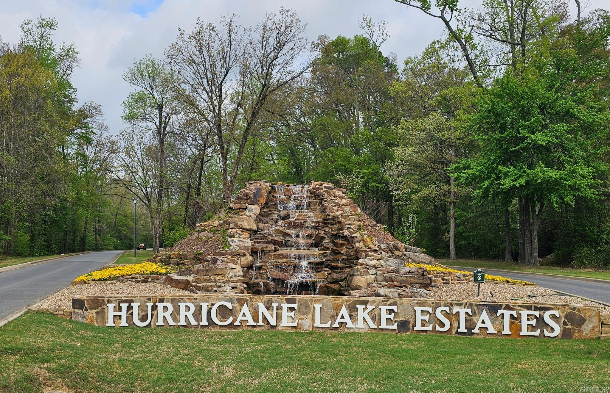 NORTH SHORE @ HURRICANE LAKE EST - Residential