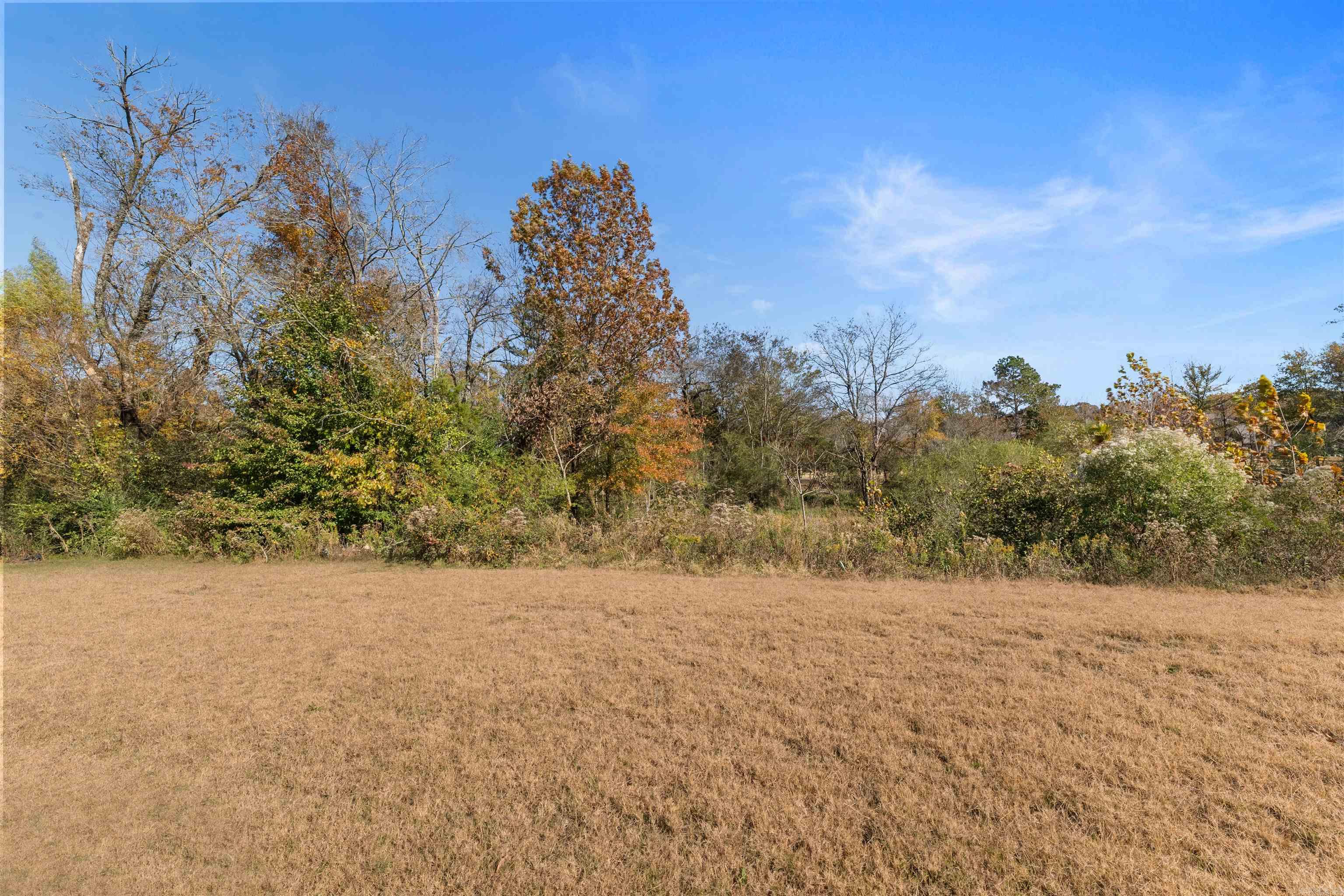 NORTH SHORE @ HURRICANE LAKE EST - Residential