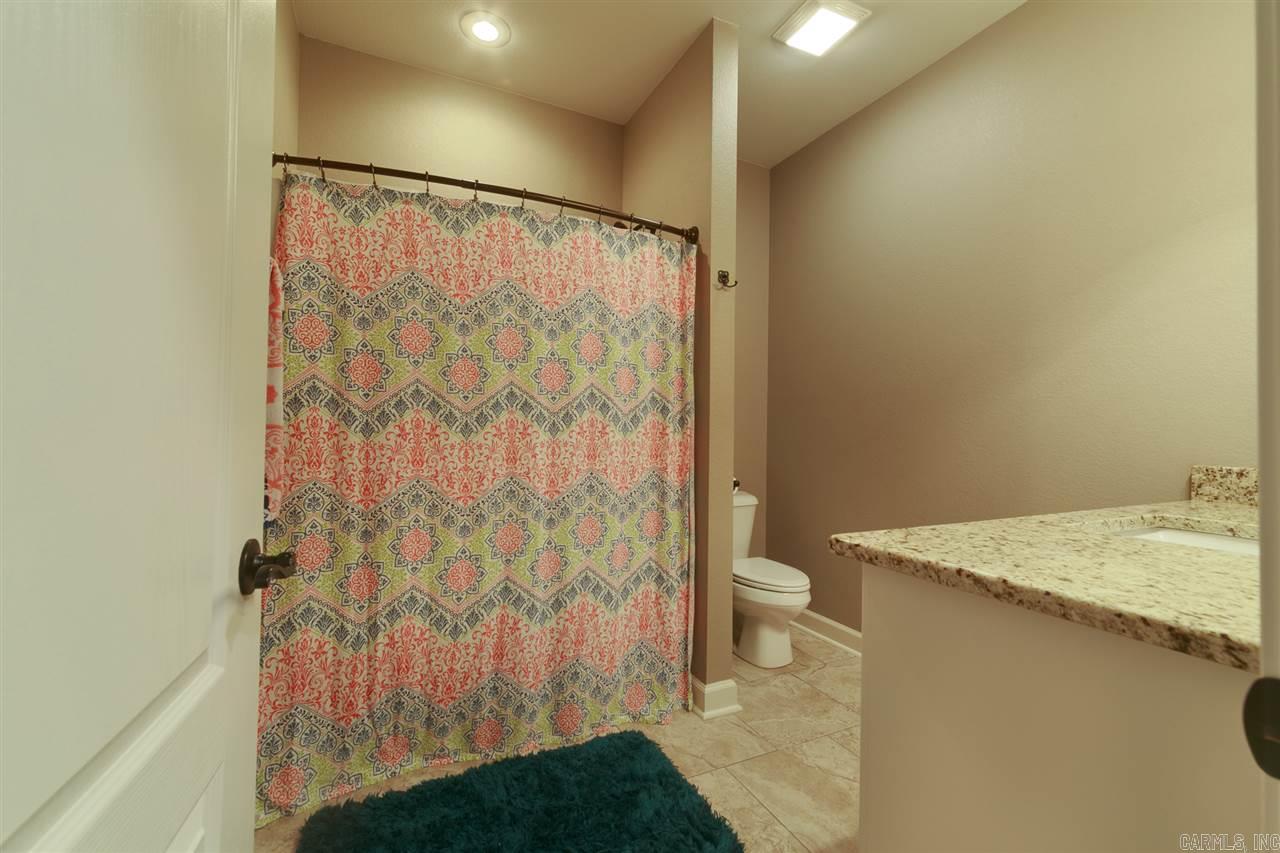 MOUNT TABOR ESTATES - Residential Lease