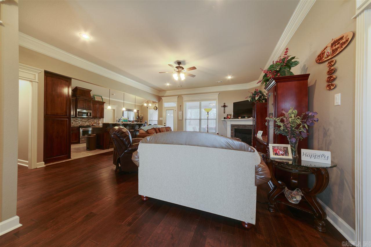 MOUNT TABOR ESTATES - Residential Lease