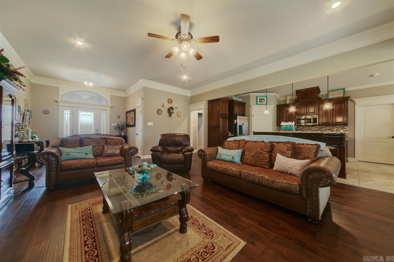 MOUNT TABOR ESTATES - Residential Lease