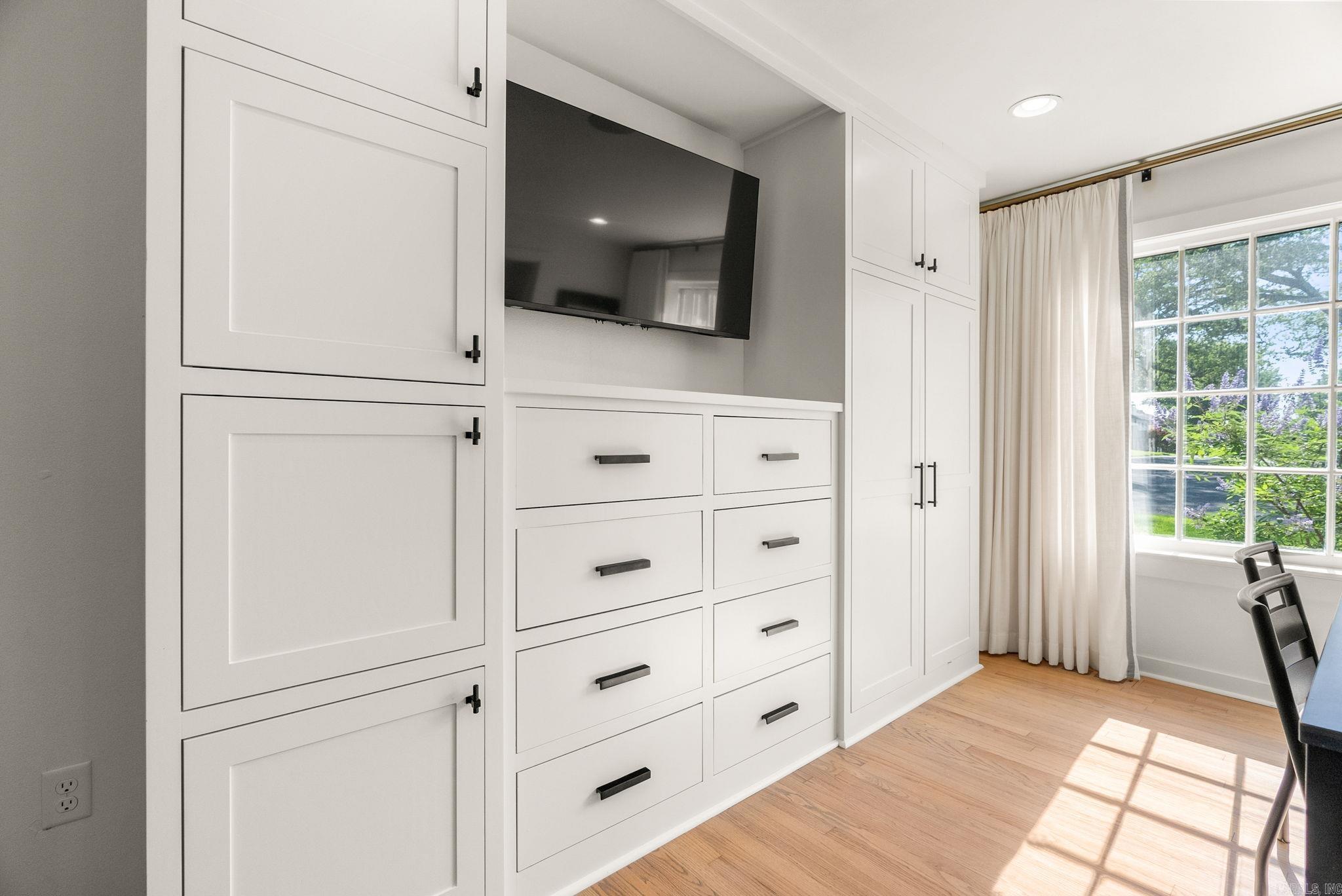 FOREST HEIGHTS PLACE - Residential