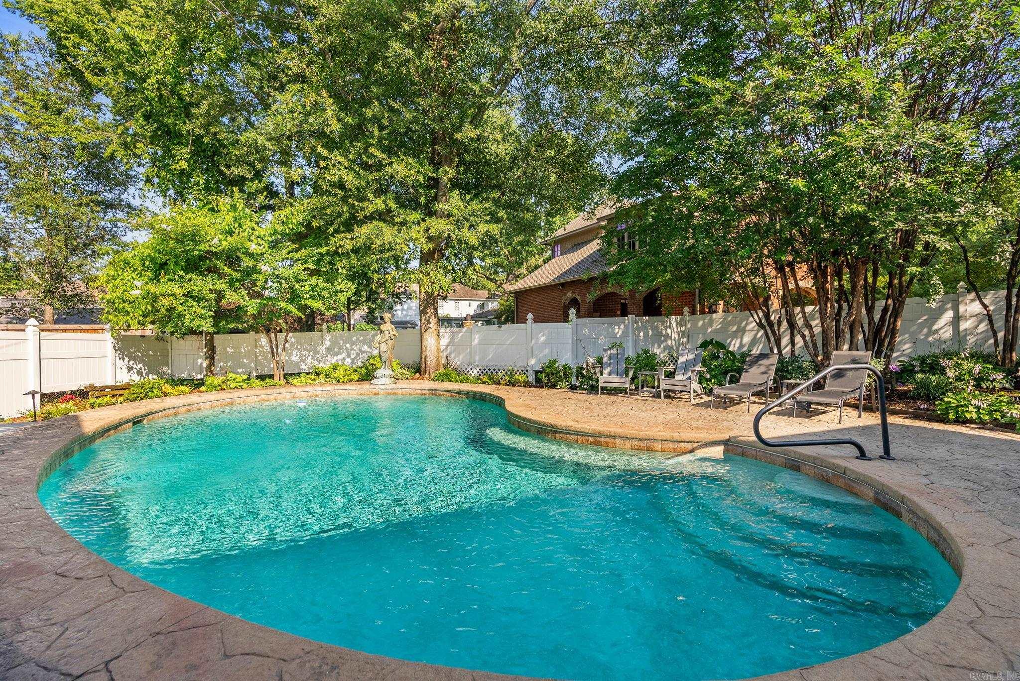 FOREST HEIGHTS PLACE - Residential