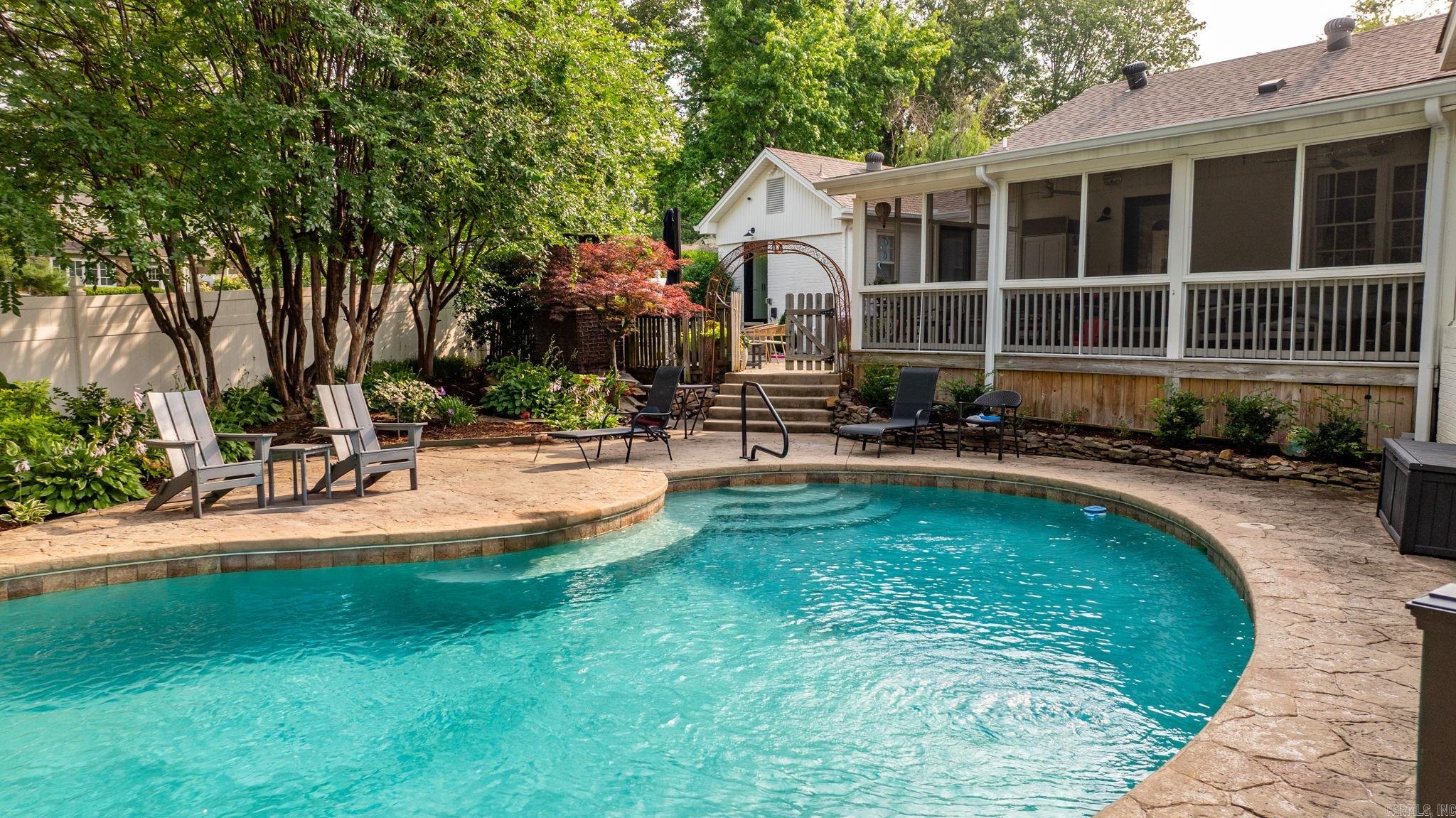 FOREST HEIGHTS PLACE - Residential