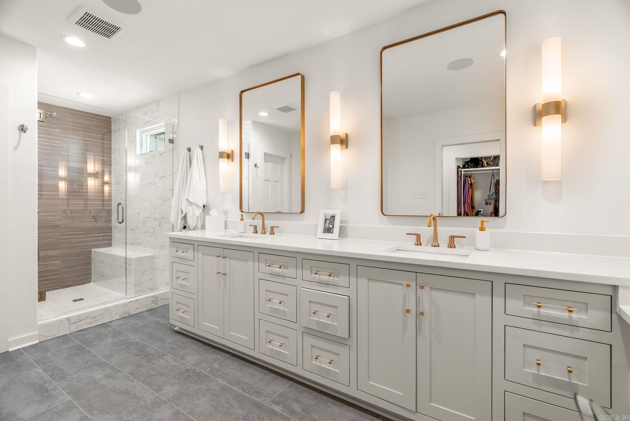 FOREST HEIGHTS PLACE - Residential