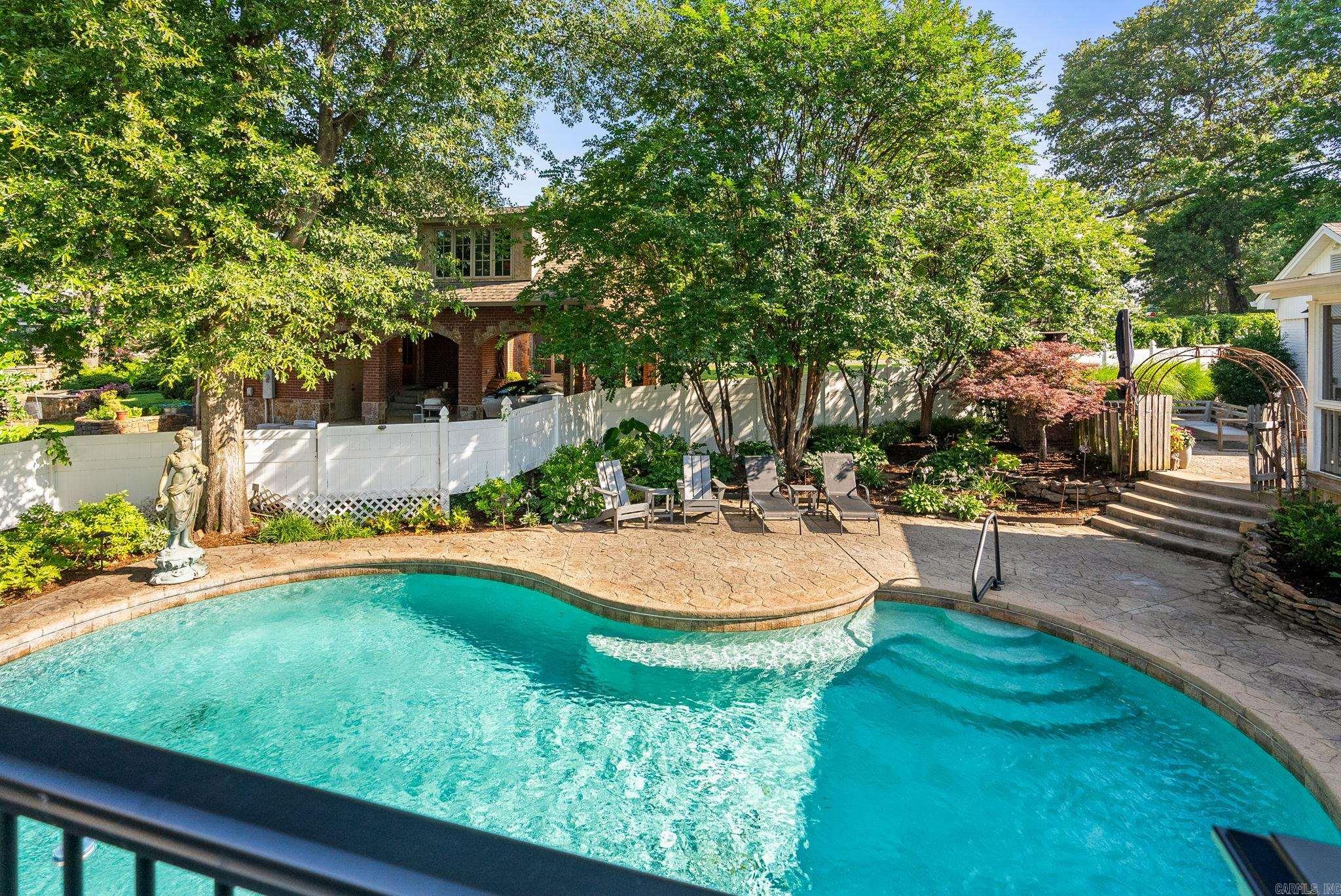 FOREST HEIGHTS PLACE - Residential