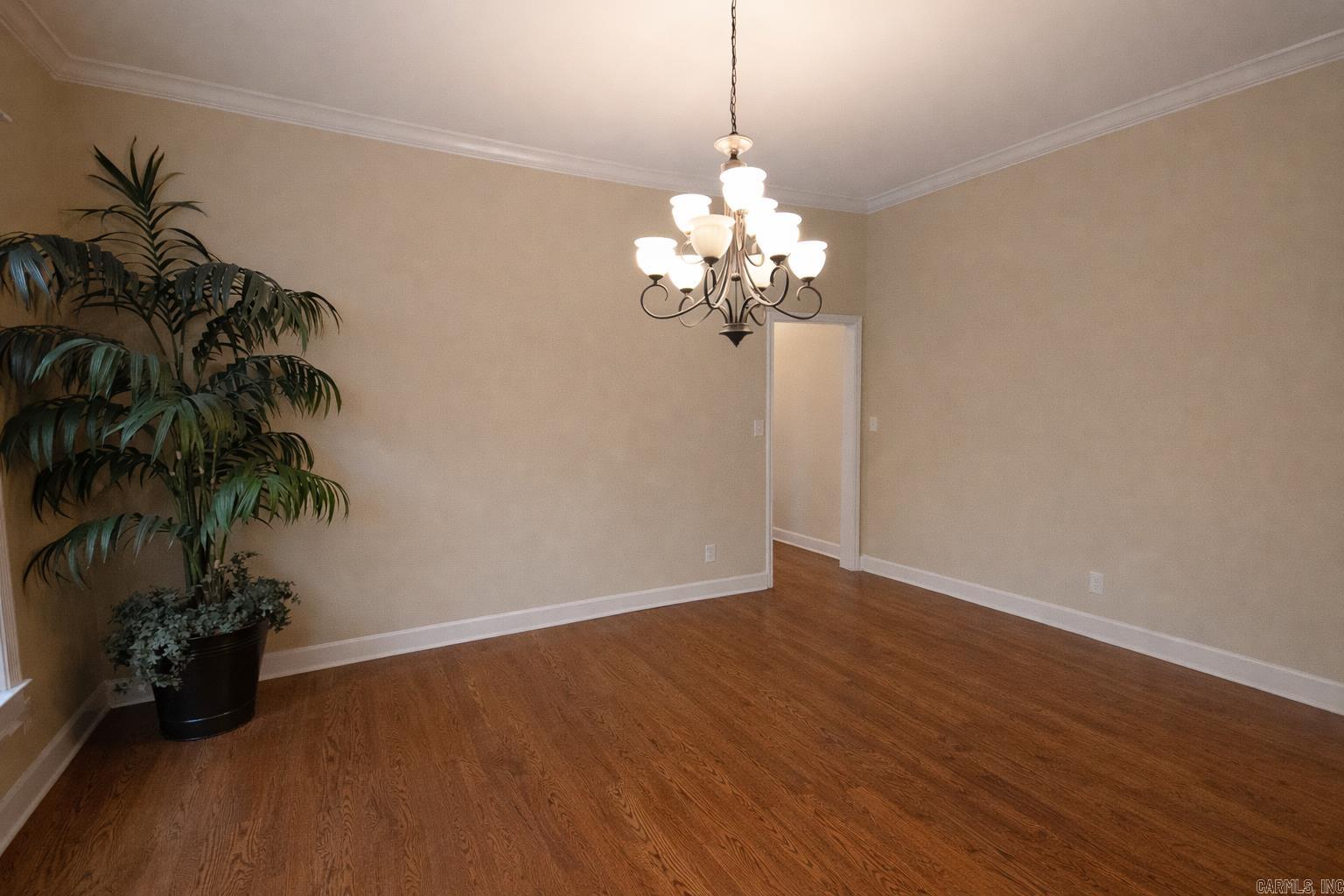 THE VILLAGES OF WELLINGTON - Residential