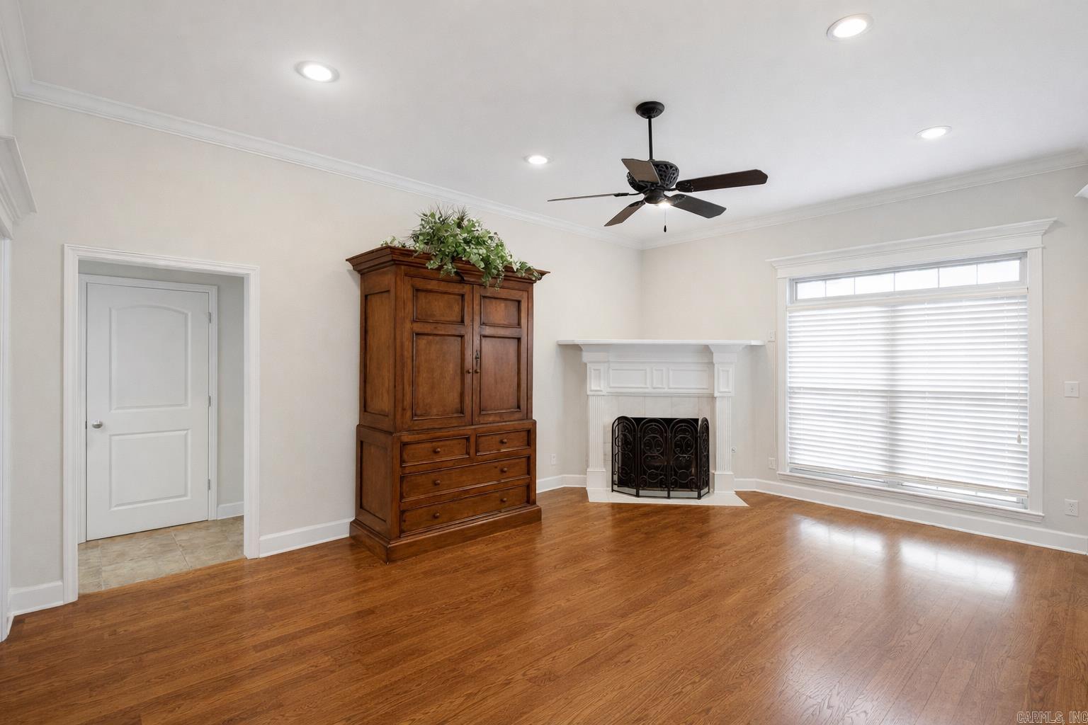 THE VILLAGES OF WELLINGTON - Residential