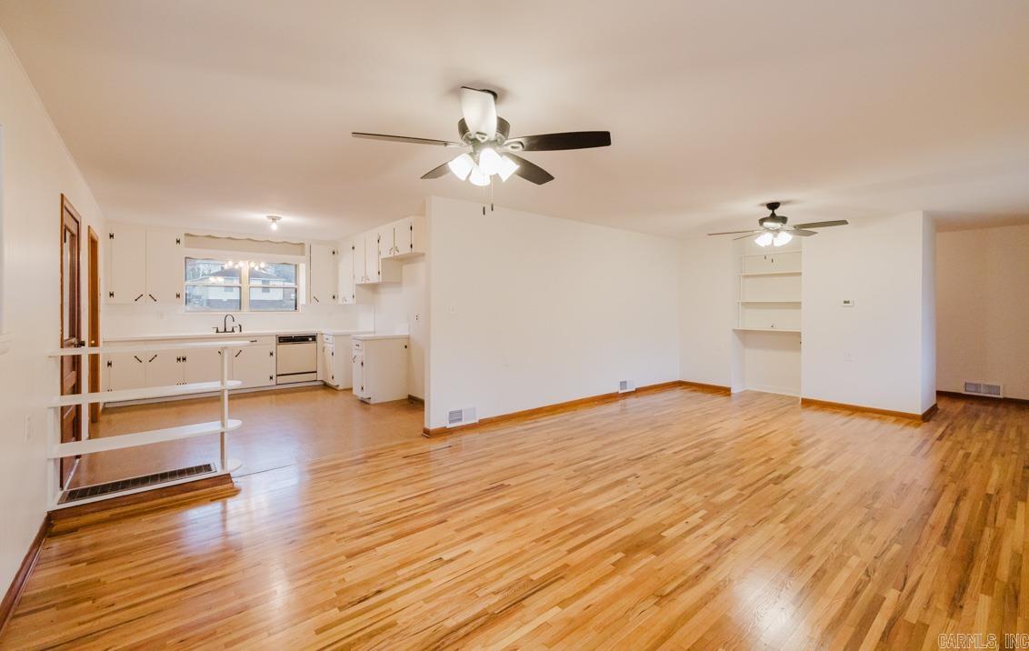 GREEN HILLS - Residential