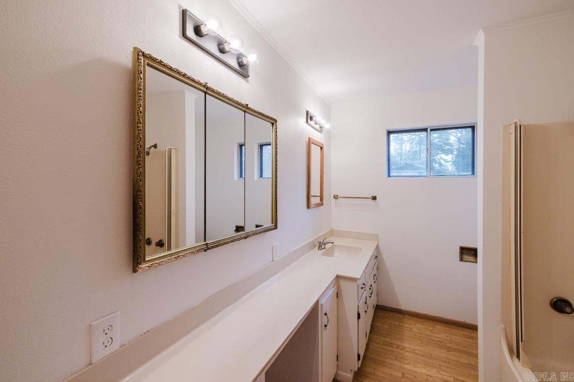 GREEN HILLS - Residential