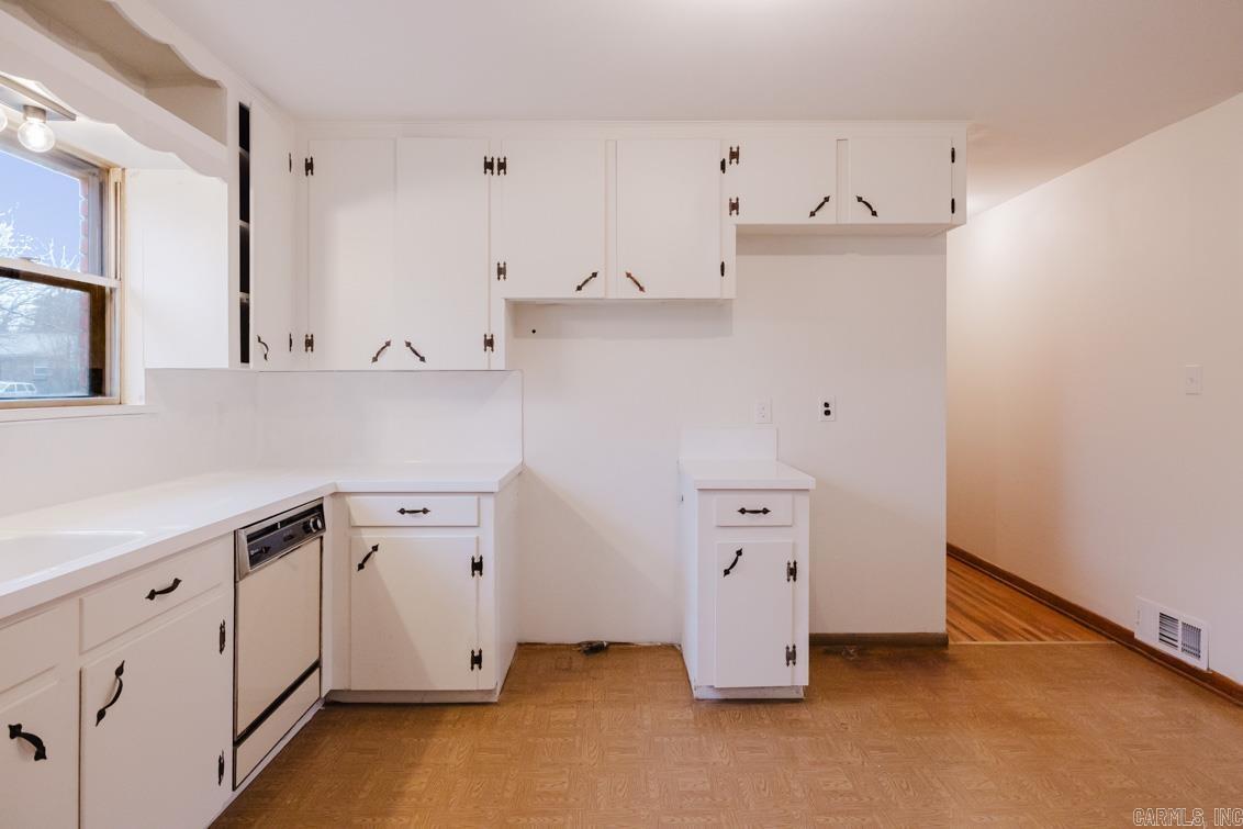 GREEN HILLS - Residential