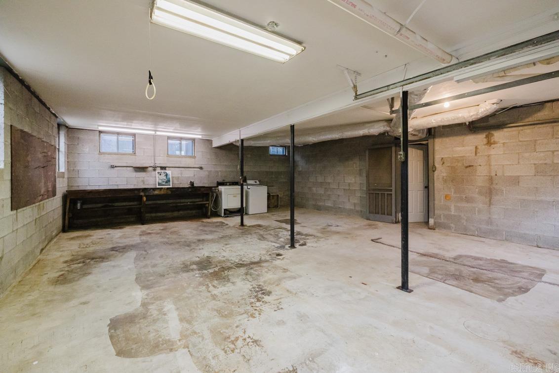 GREEN HILLS - Residential