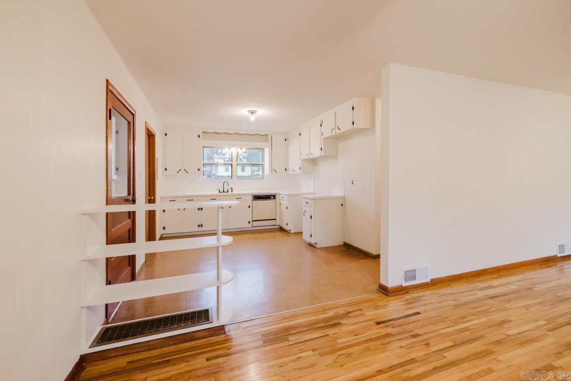 GREEN HILLS - Residential