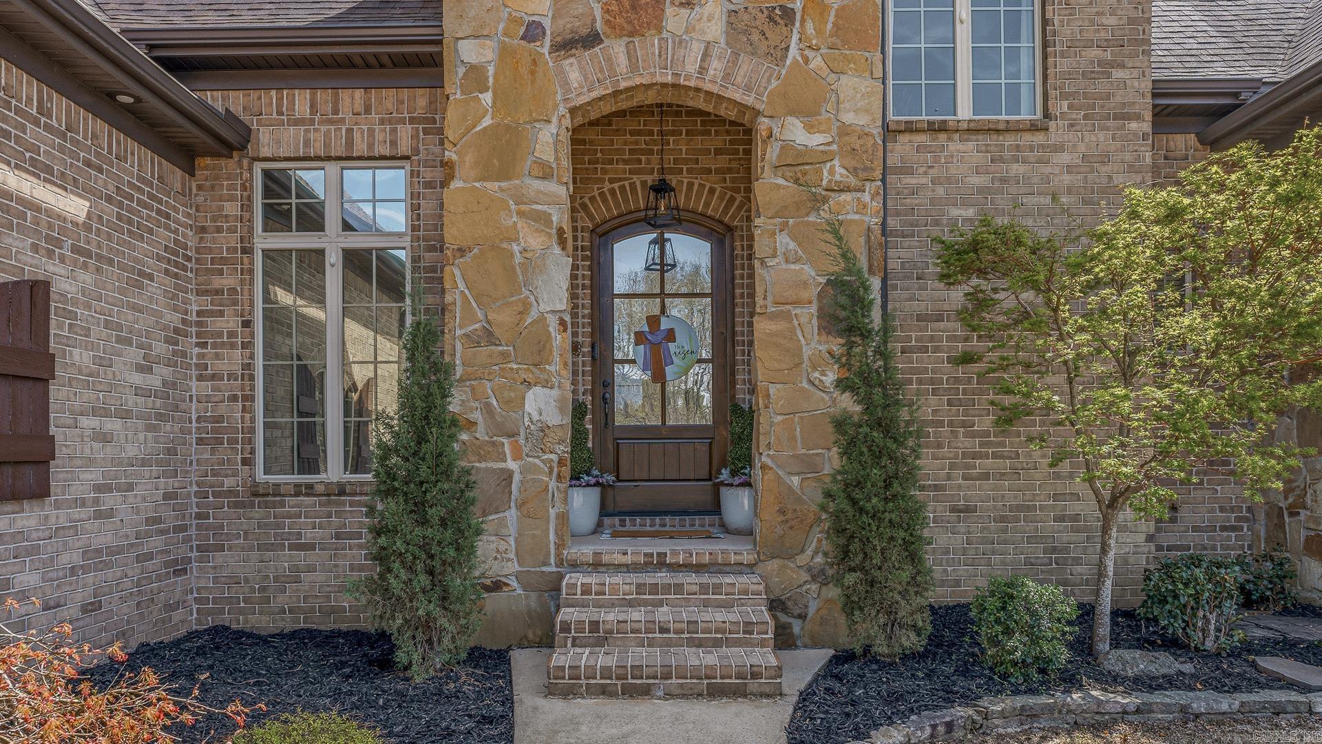 BARRINGTON PARK - Residential