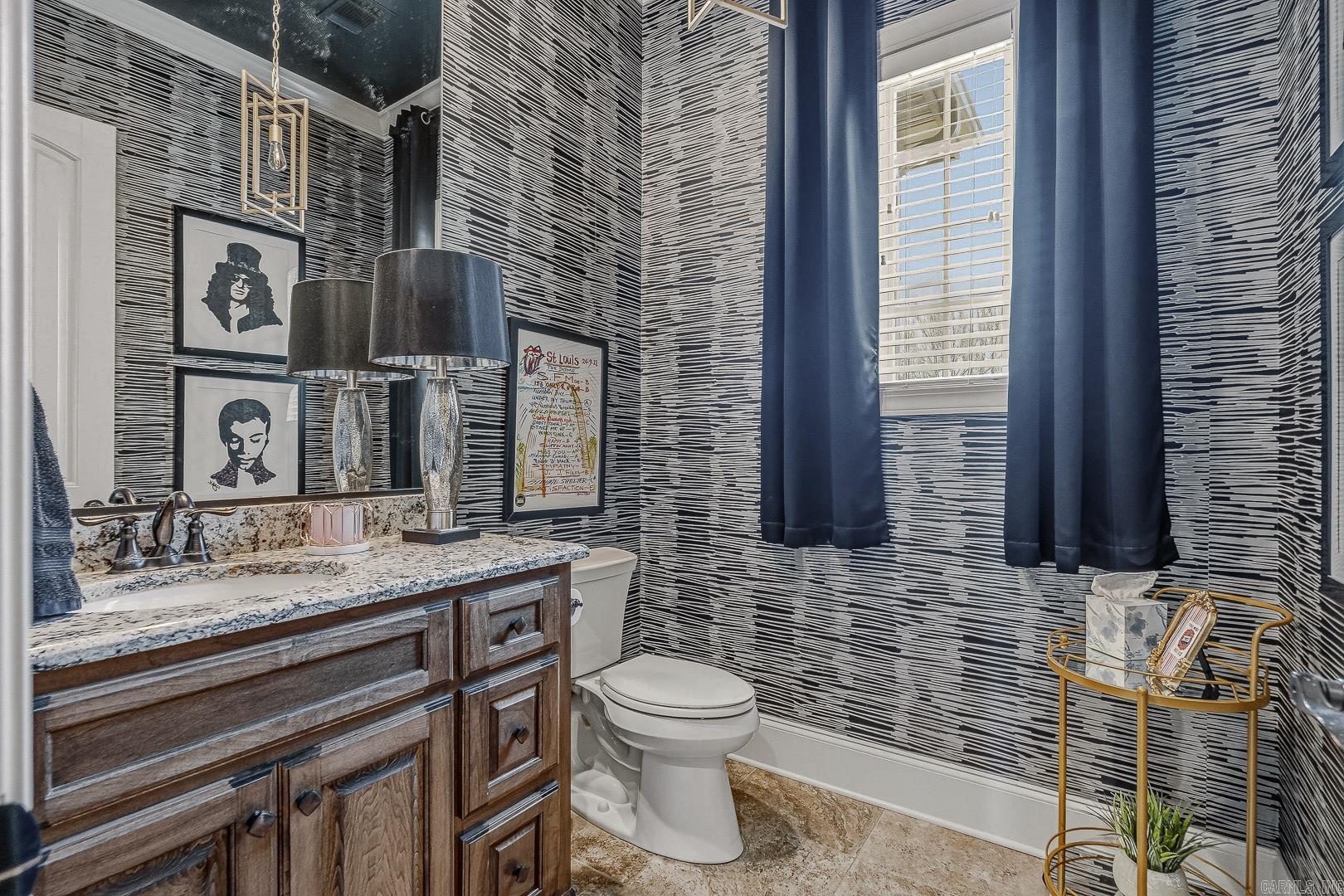 BARRINGTON PARK - Residential