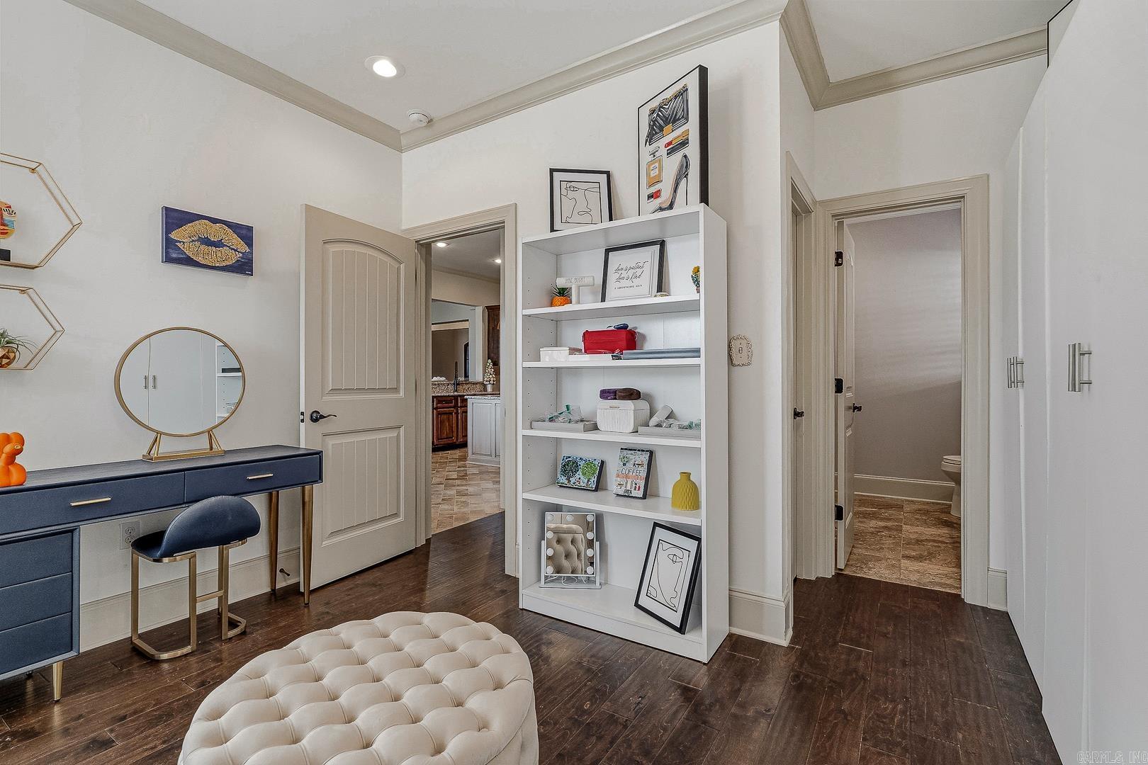 BARRINGTON PARK - Residential