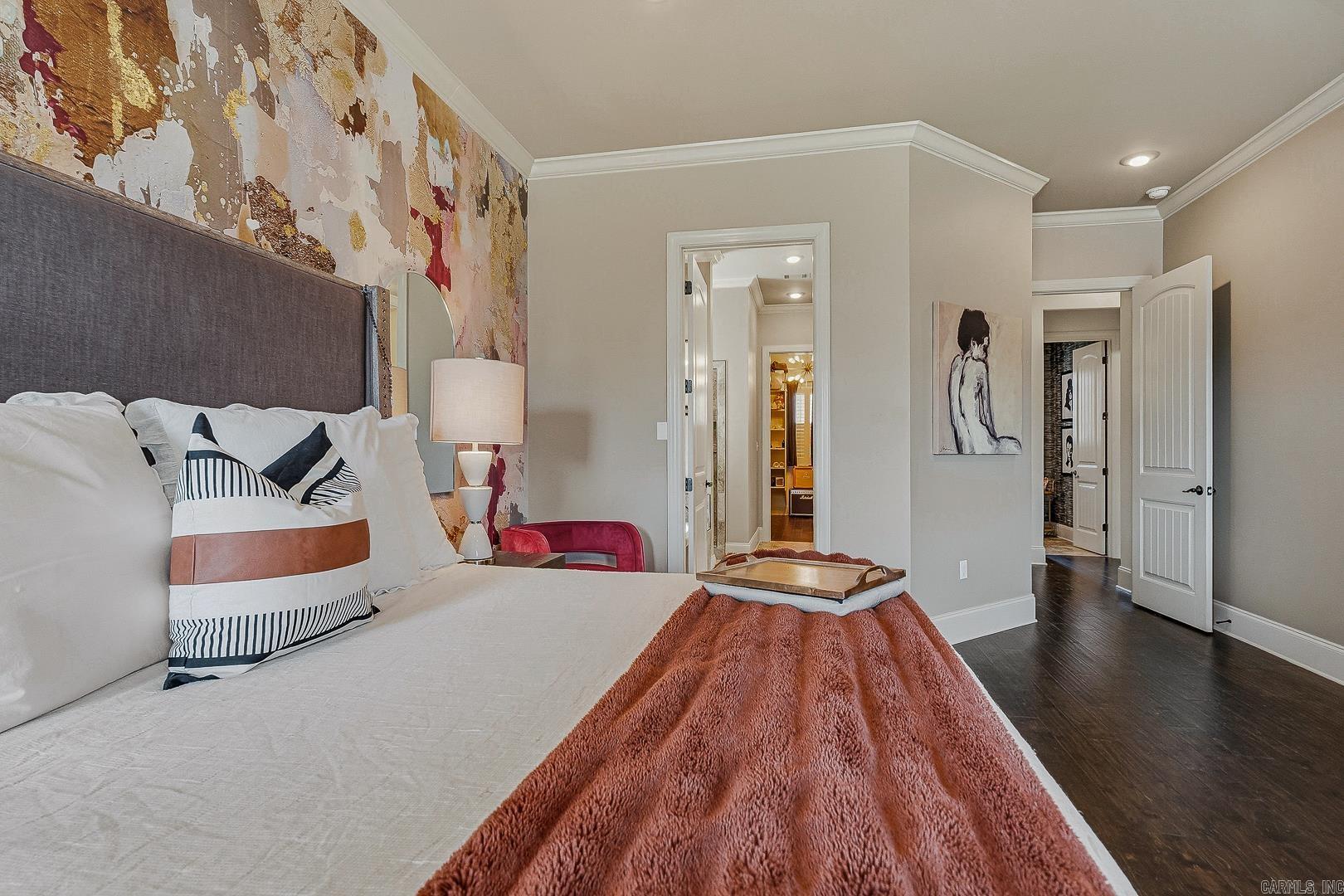 BARRINGTON PARK - Residential