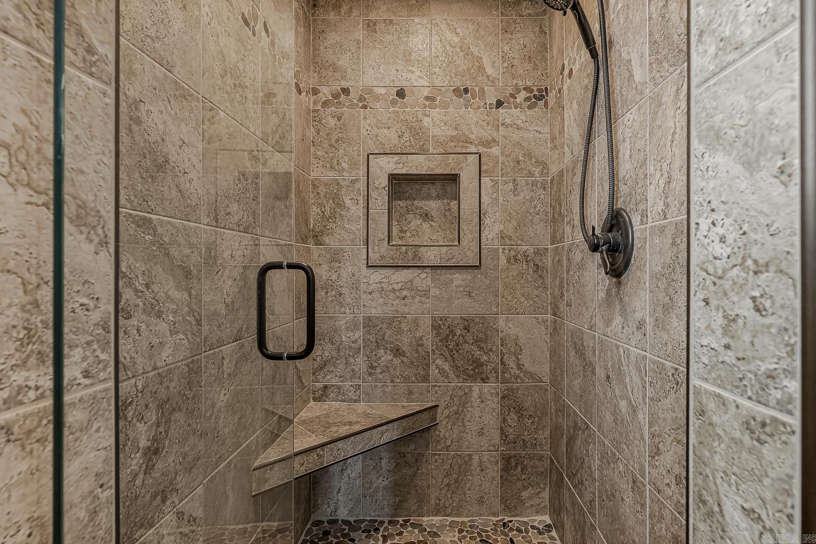 BARRINGTON PARK - Residential