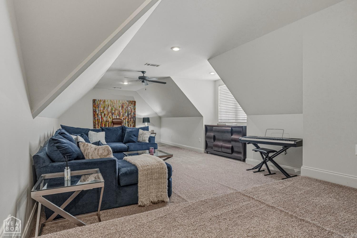 BARRINGTON PARK - Residential