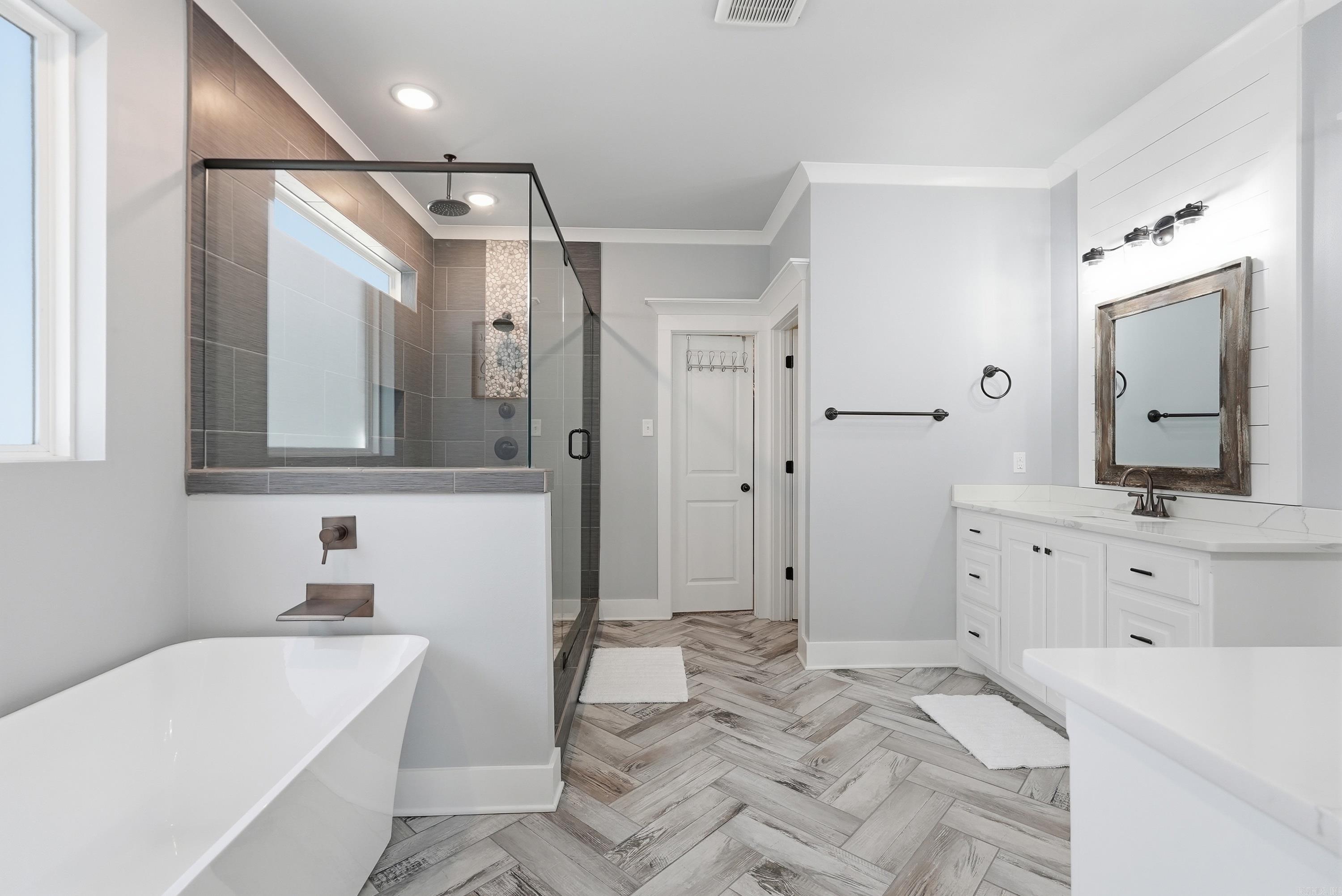 MOUNT TABOR ESTATES - Residential