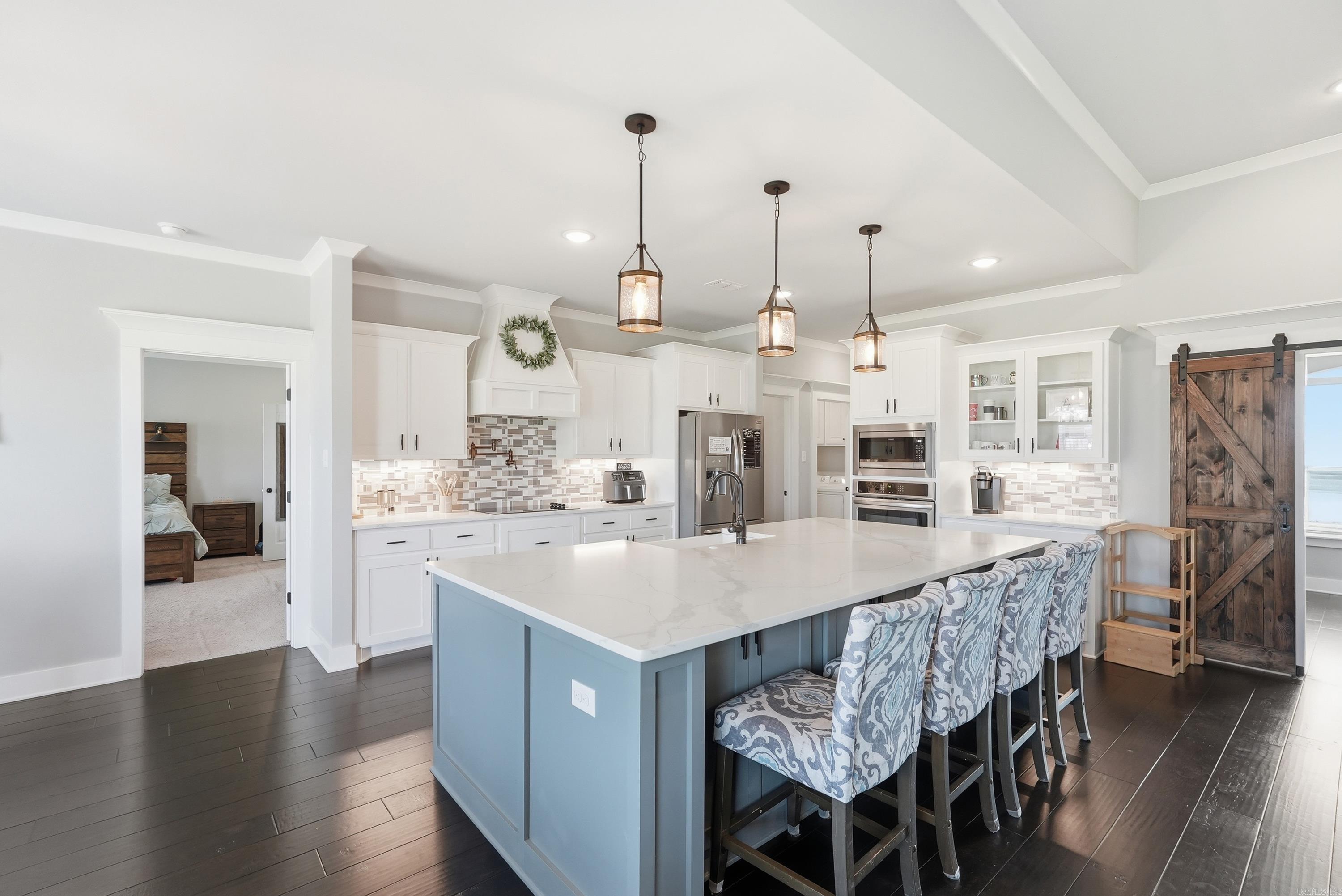 MOUNT TABOR ESTATES - Residential