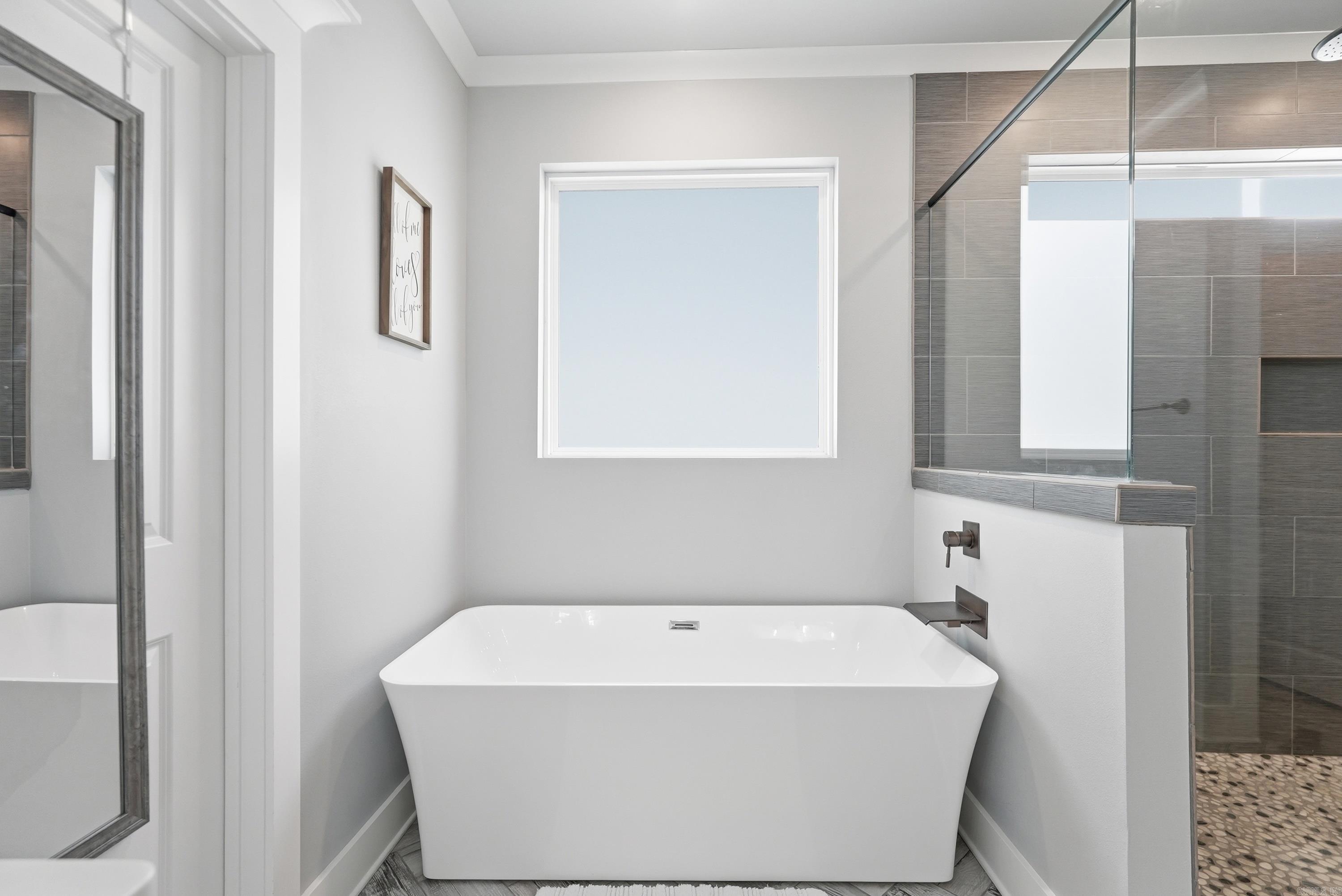 MOUNT TABOR ESTATES - Residential