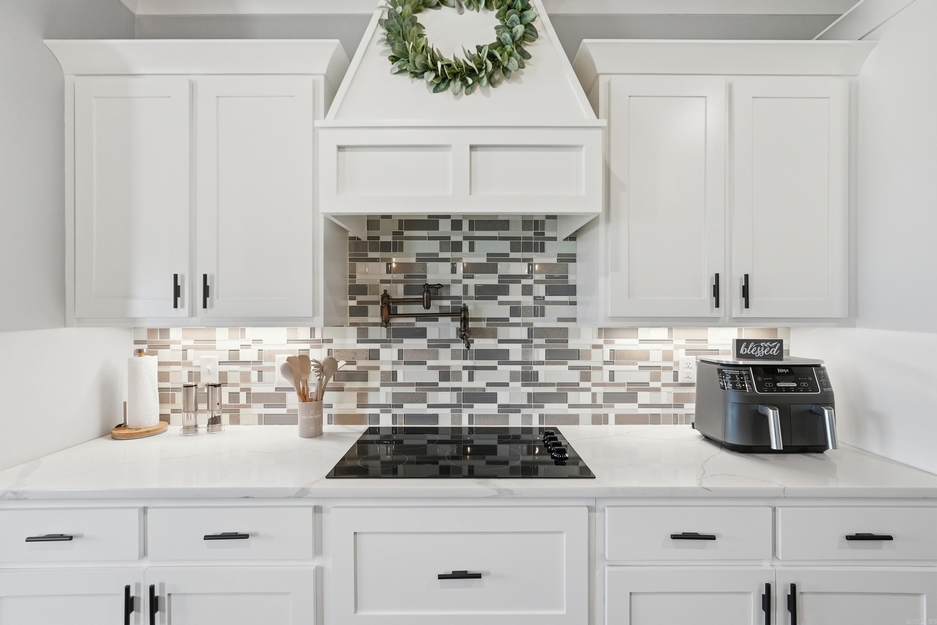 MOUNT TABOR ESTATES - Residential