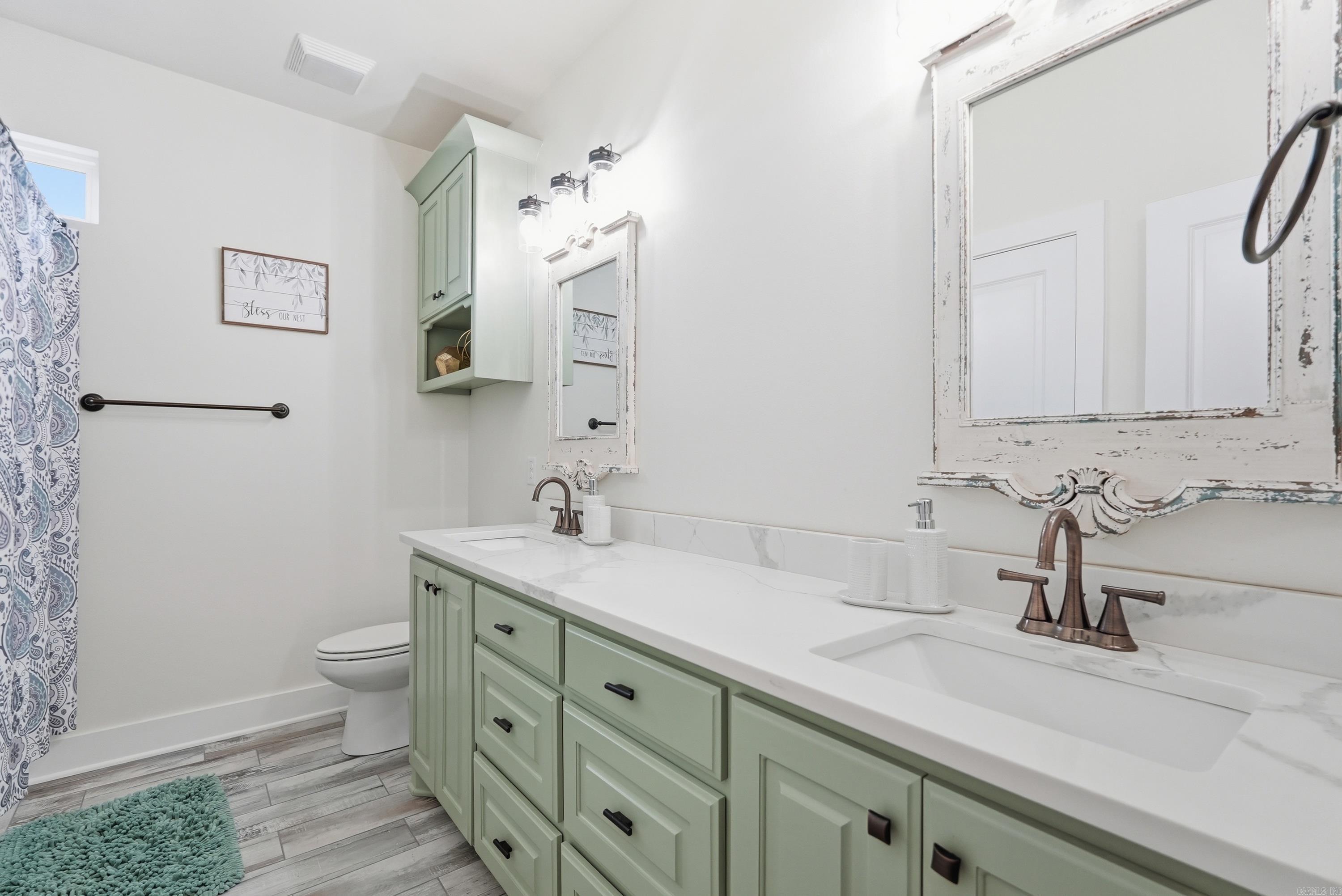 MOUNT TABOR ESTATES - Residential