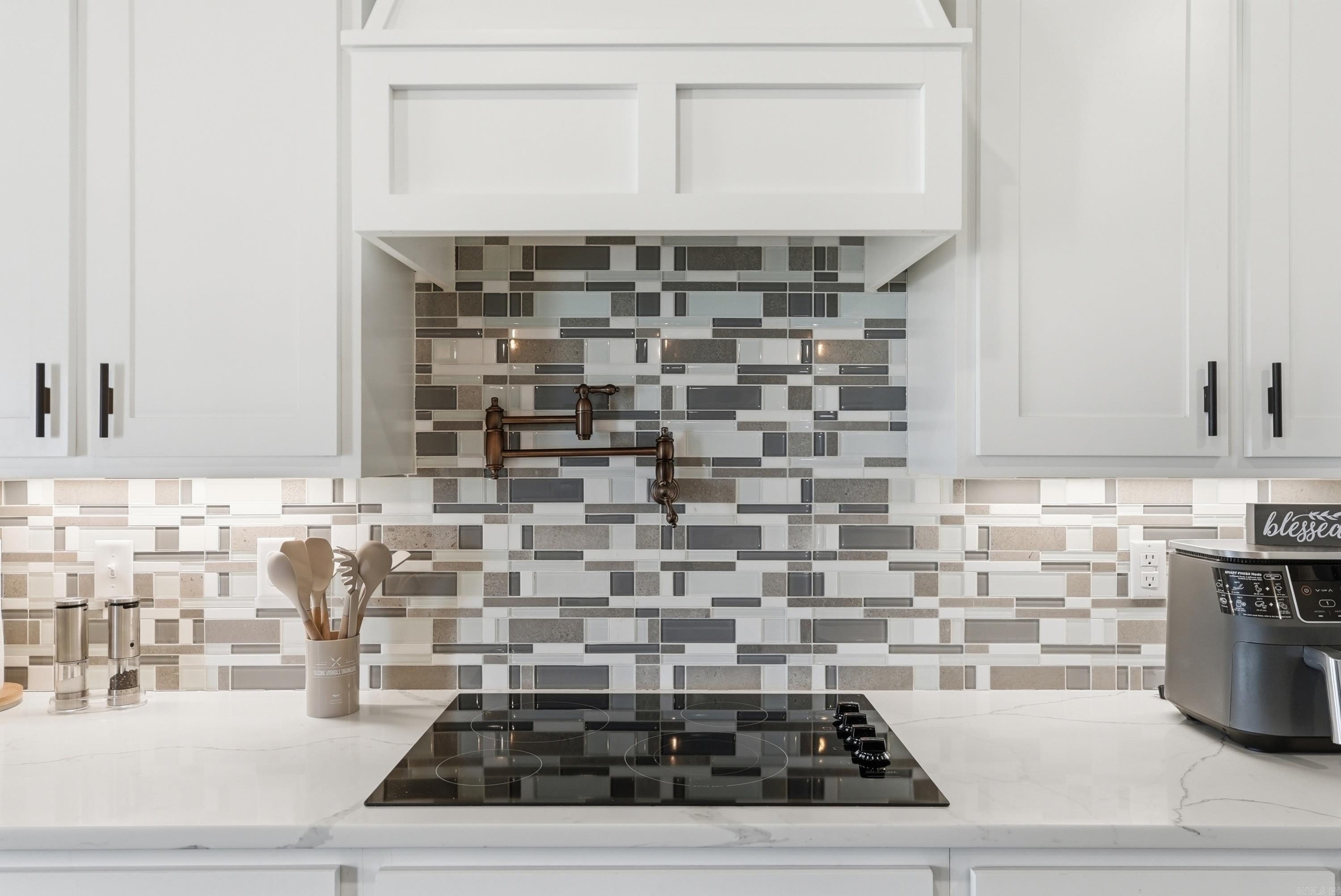 MOUNT TABOR ESTATES - Residential