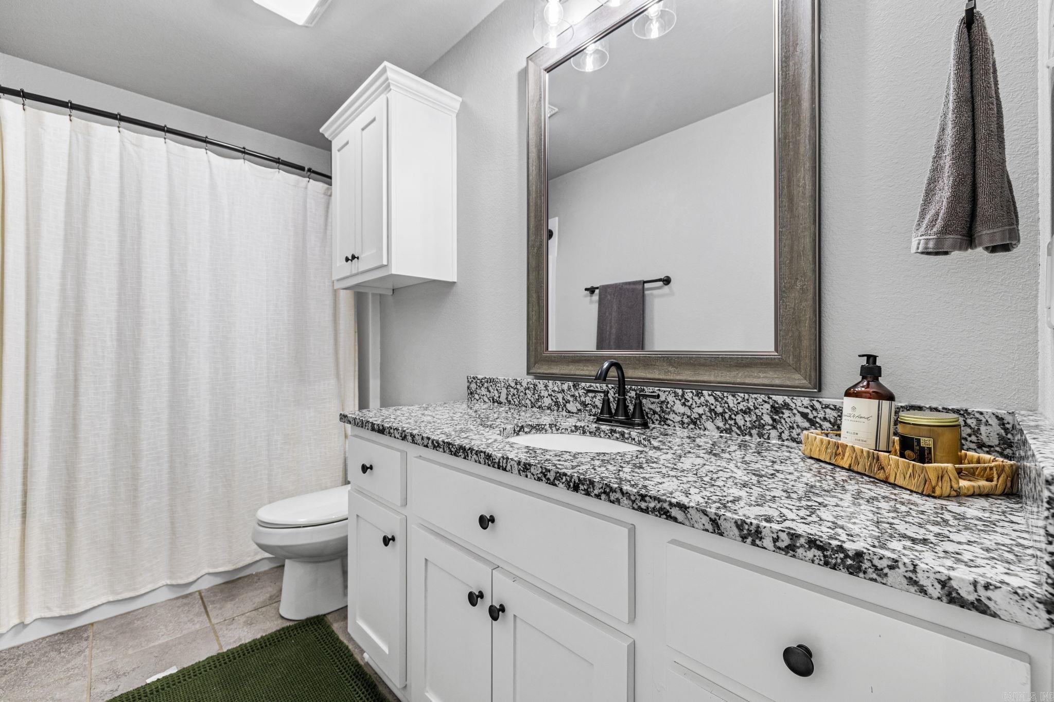 HERITAGE MEADOWS - Residential