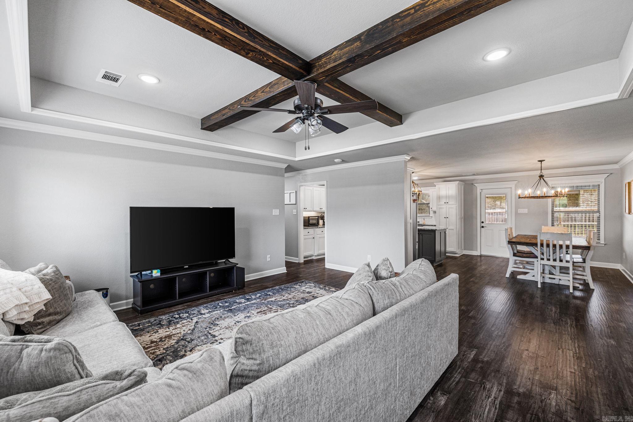 HERITAGE MEADOWS - Residential