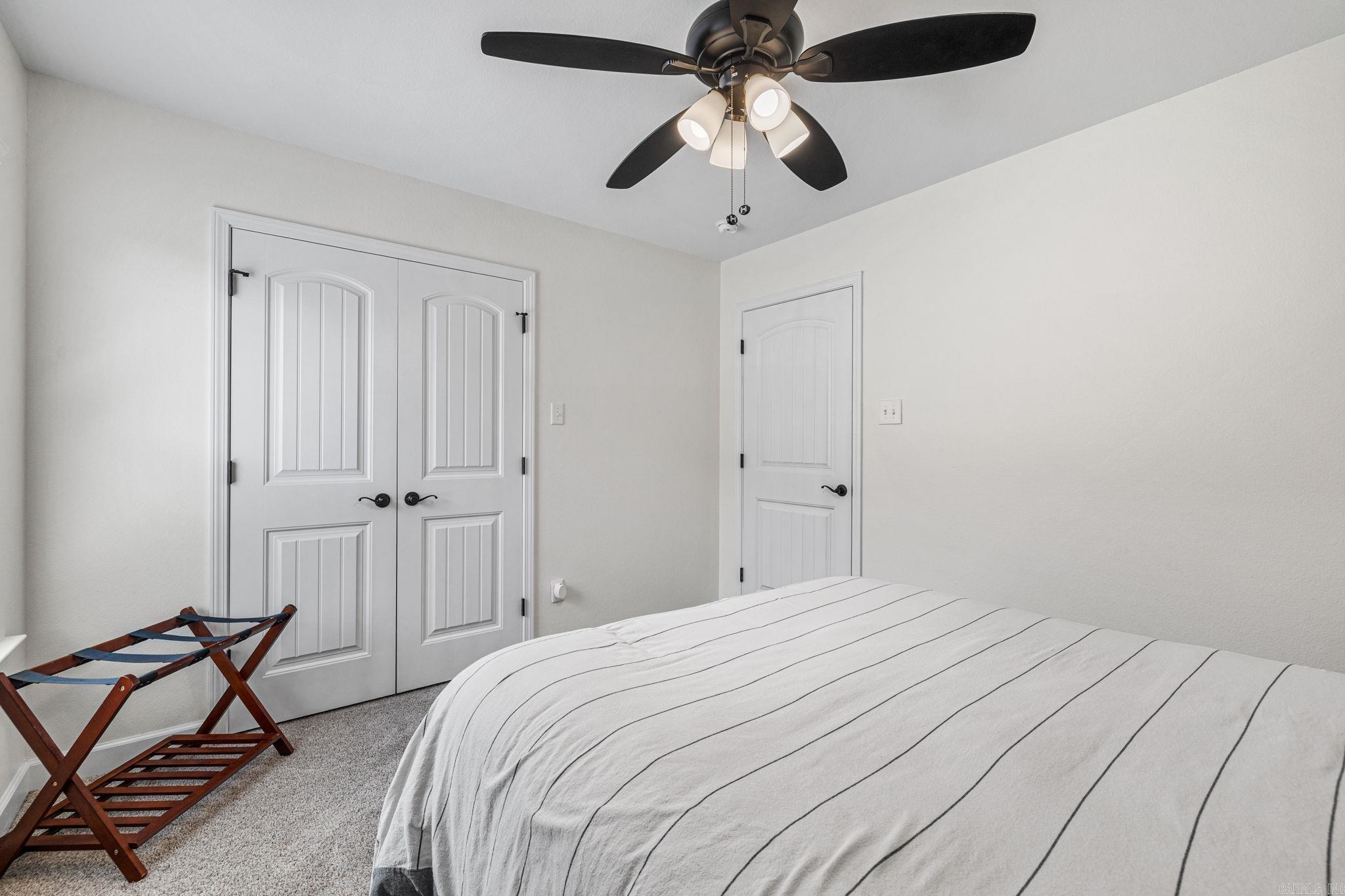 HERITAGE MEADOWS - Residential