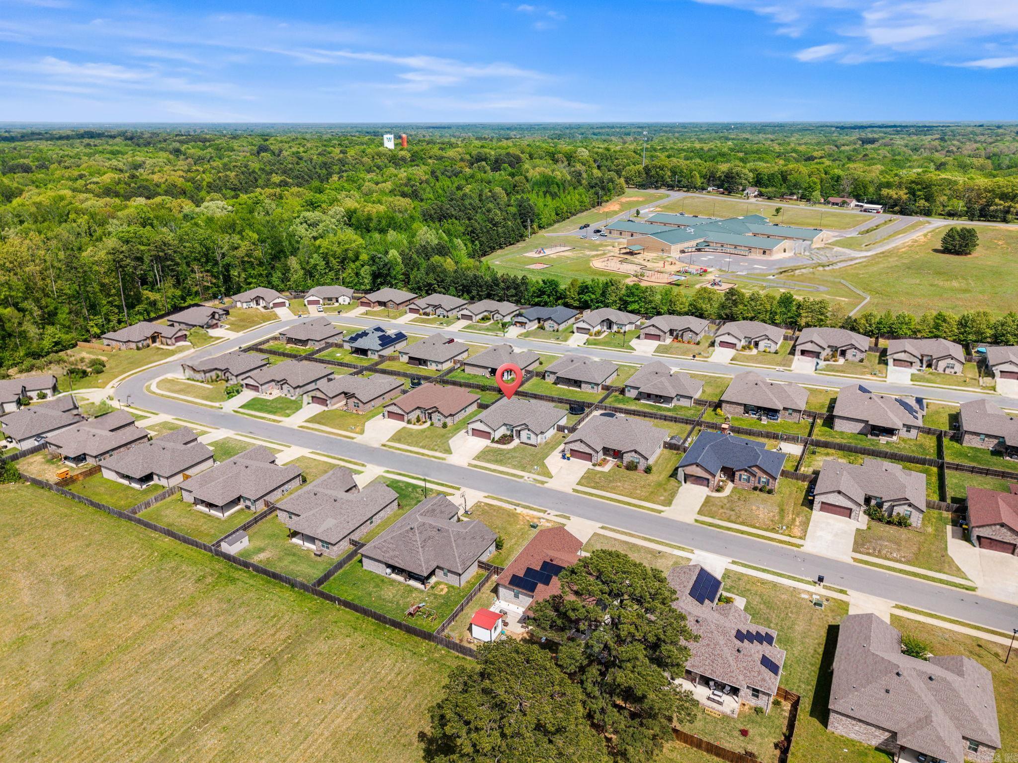 HERITAGE MEADOWS - Residential