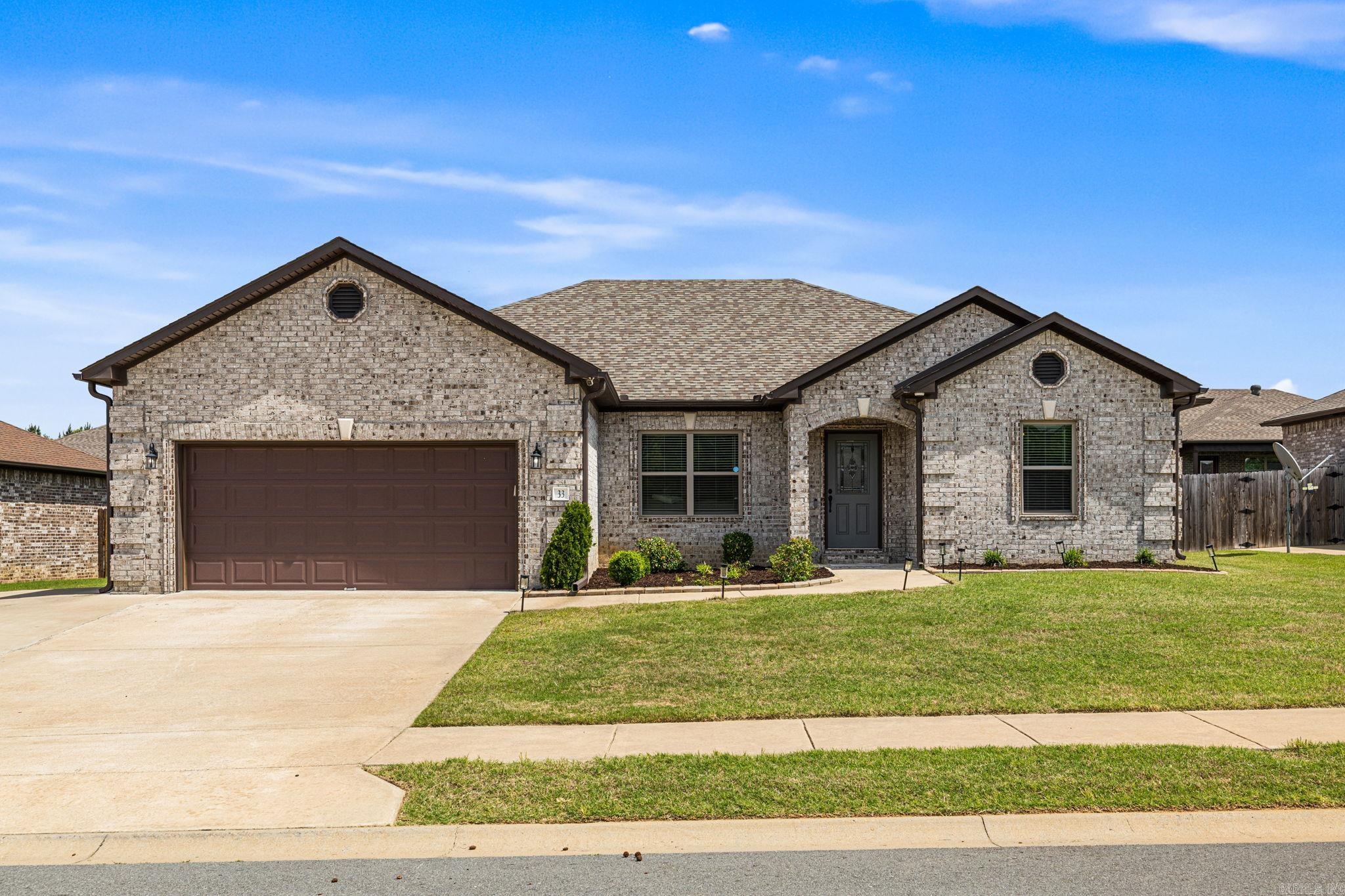 HERITAGE MEADOWS - Residential