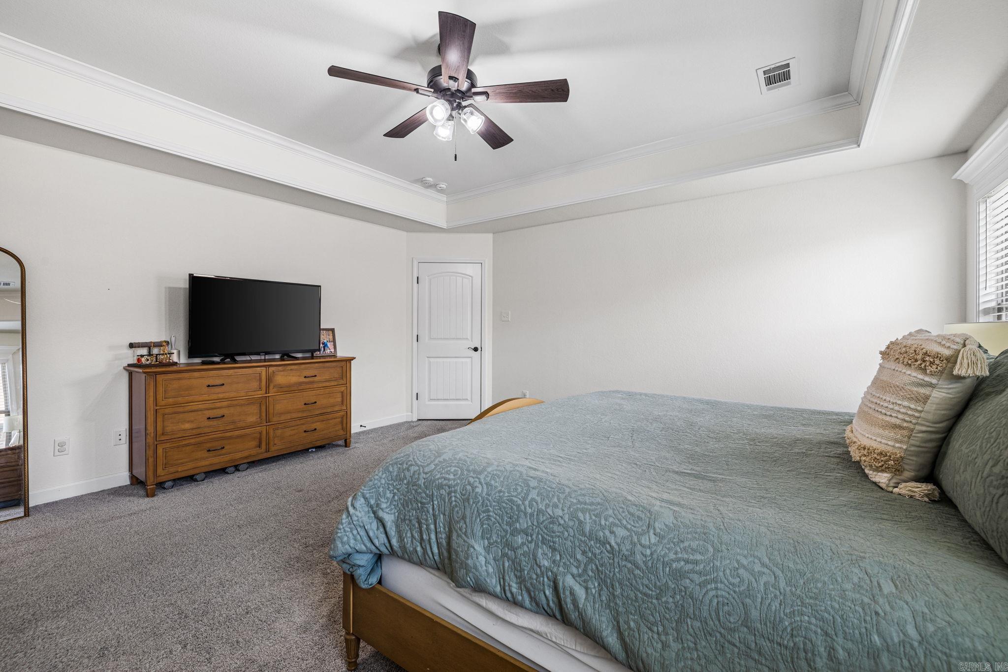 HERITAGE MEADOWS - Residential