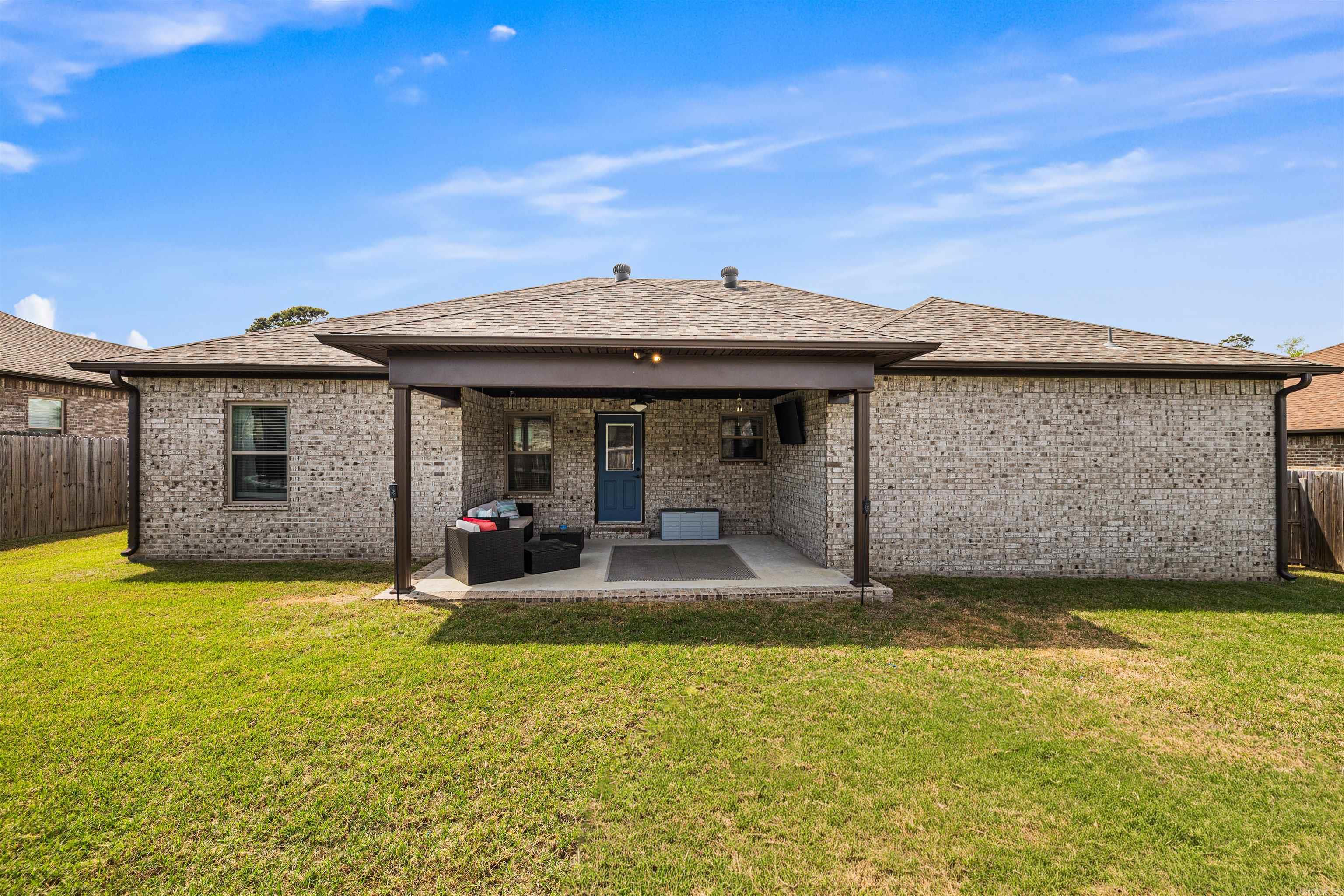 HERITAGE MEADOWS - Residential