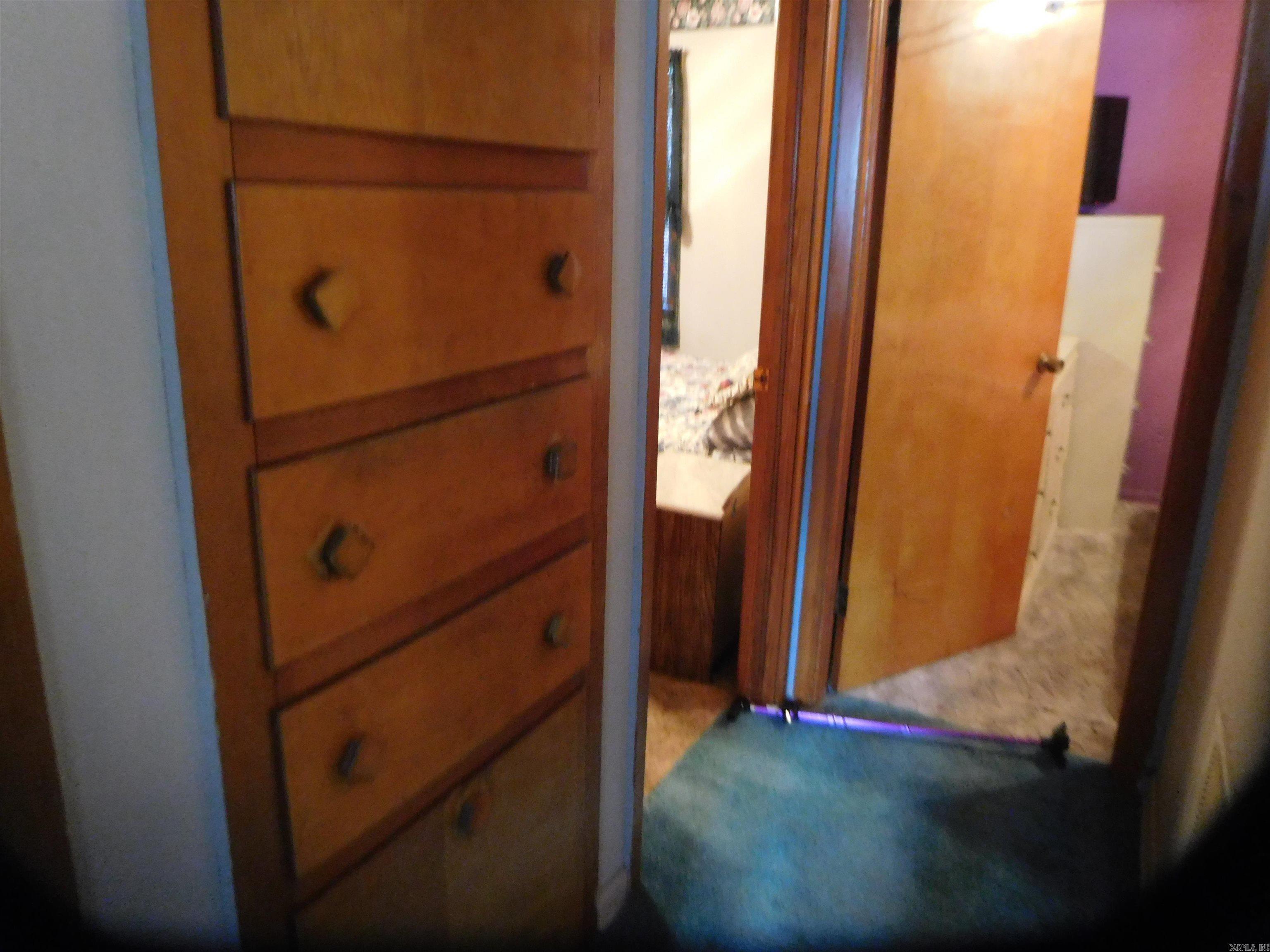 CLAYTON - Residential