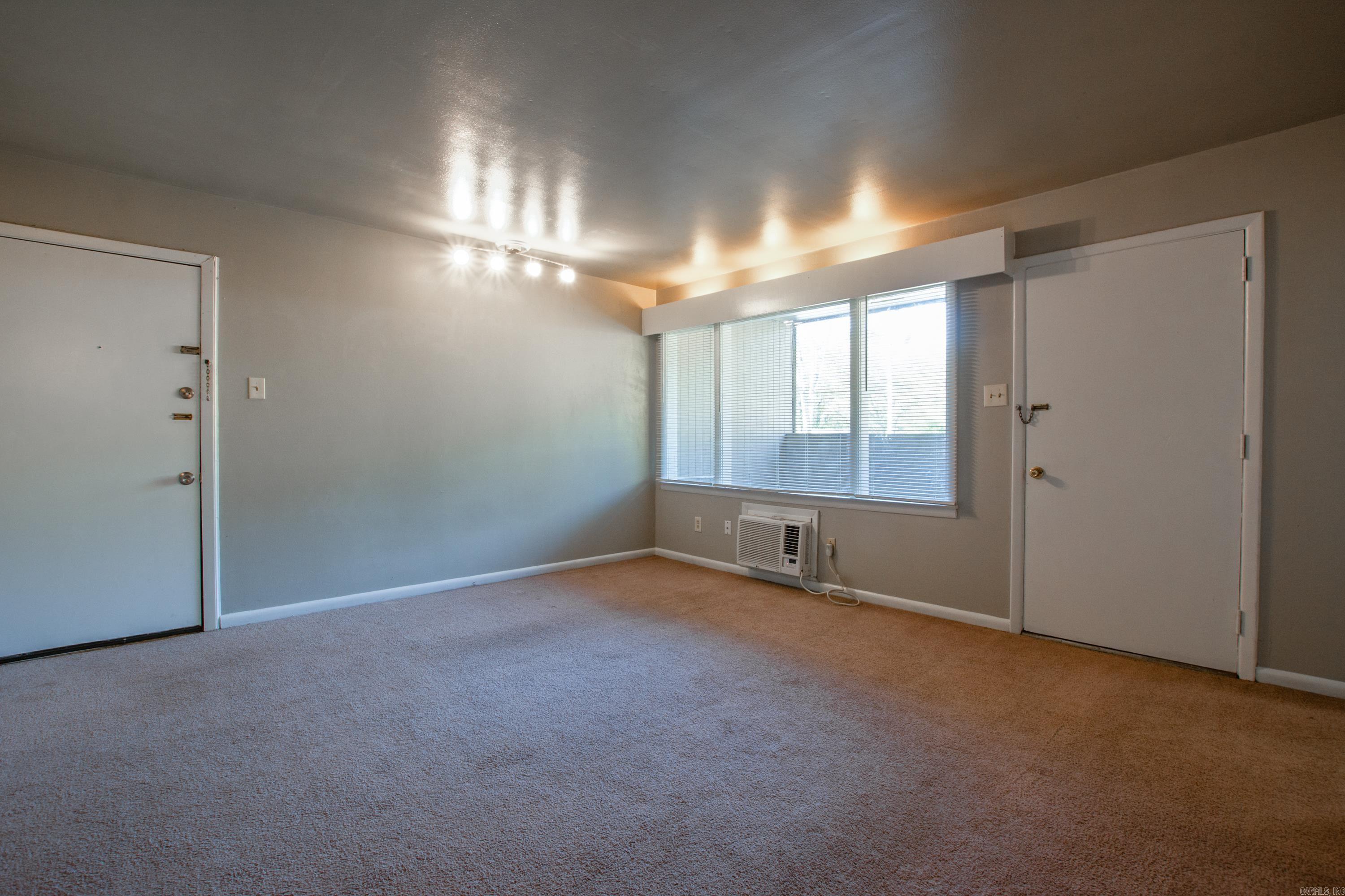 Pfeifer - Residential Lease