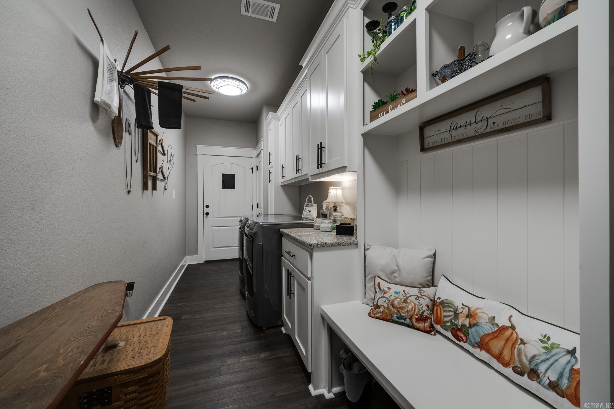 Quail Hollow - Residential