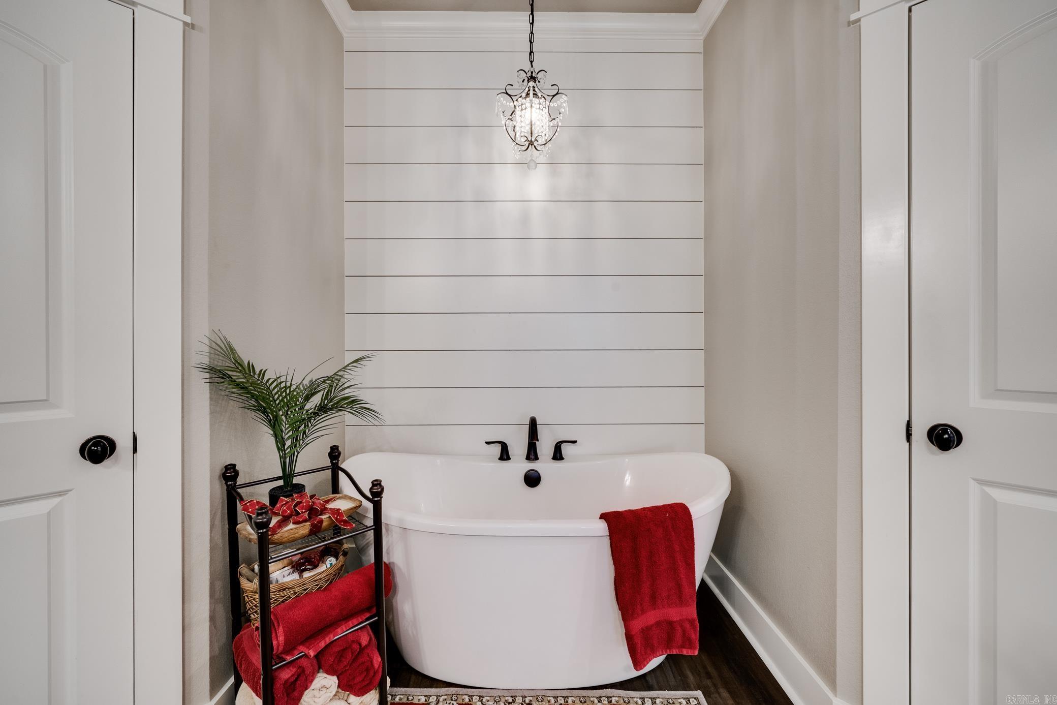 Quail Hollow - Residential