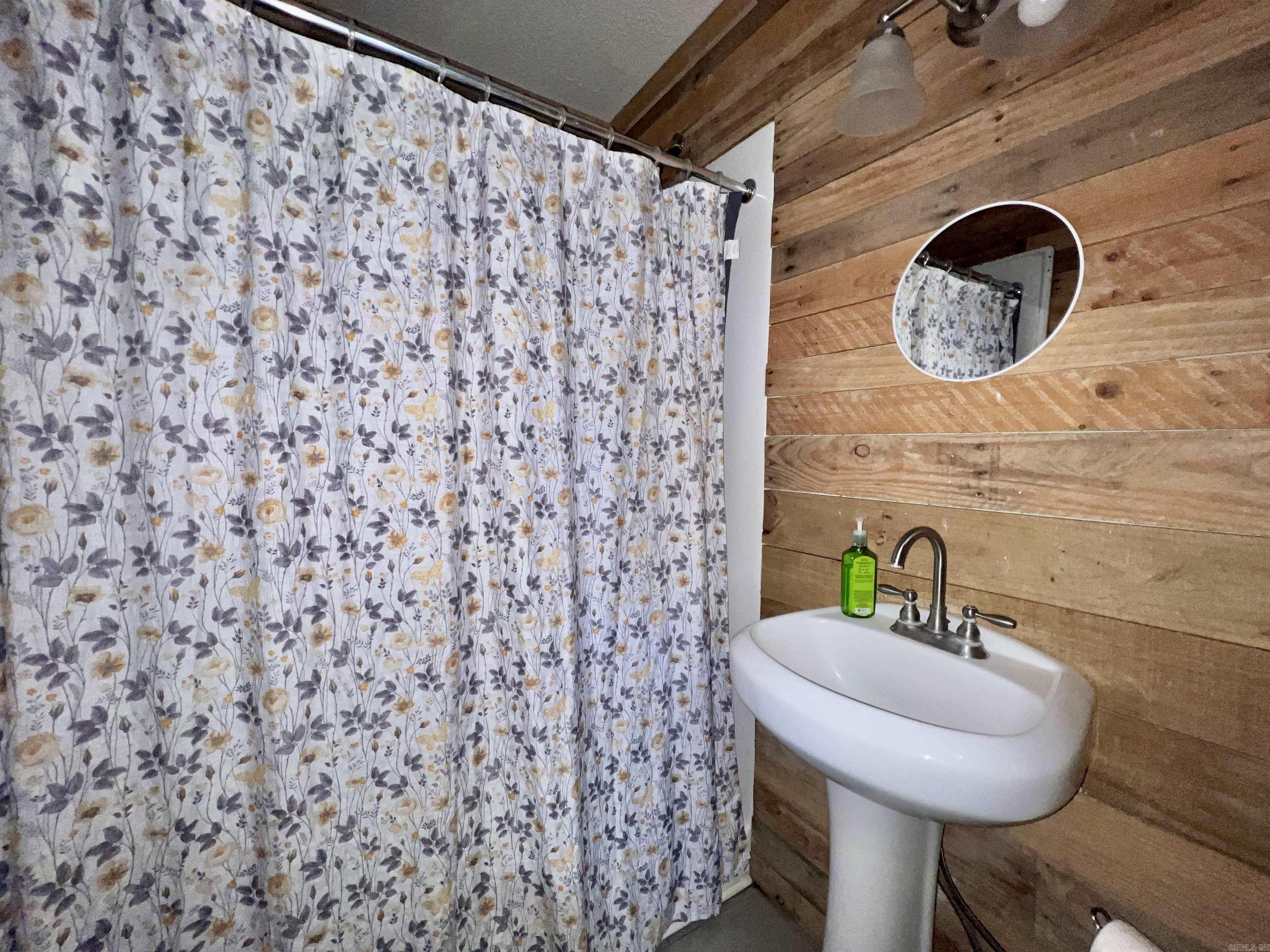 McRae Outlots - Residential