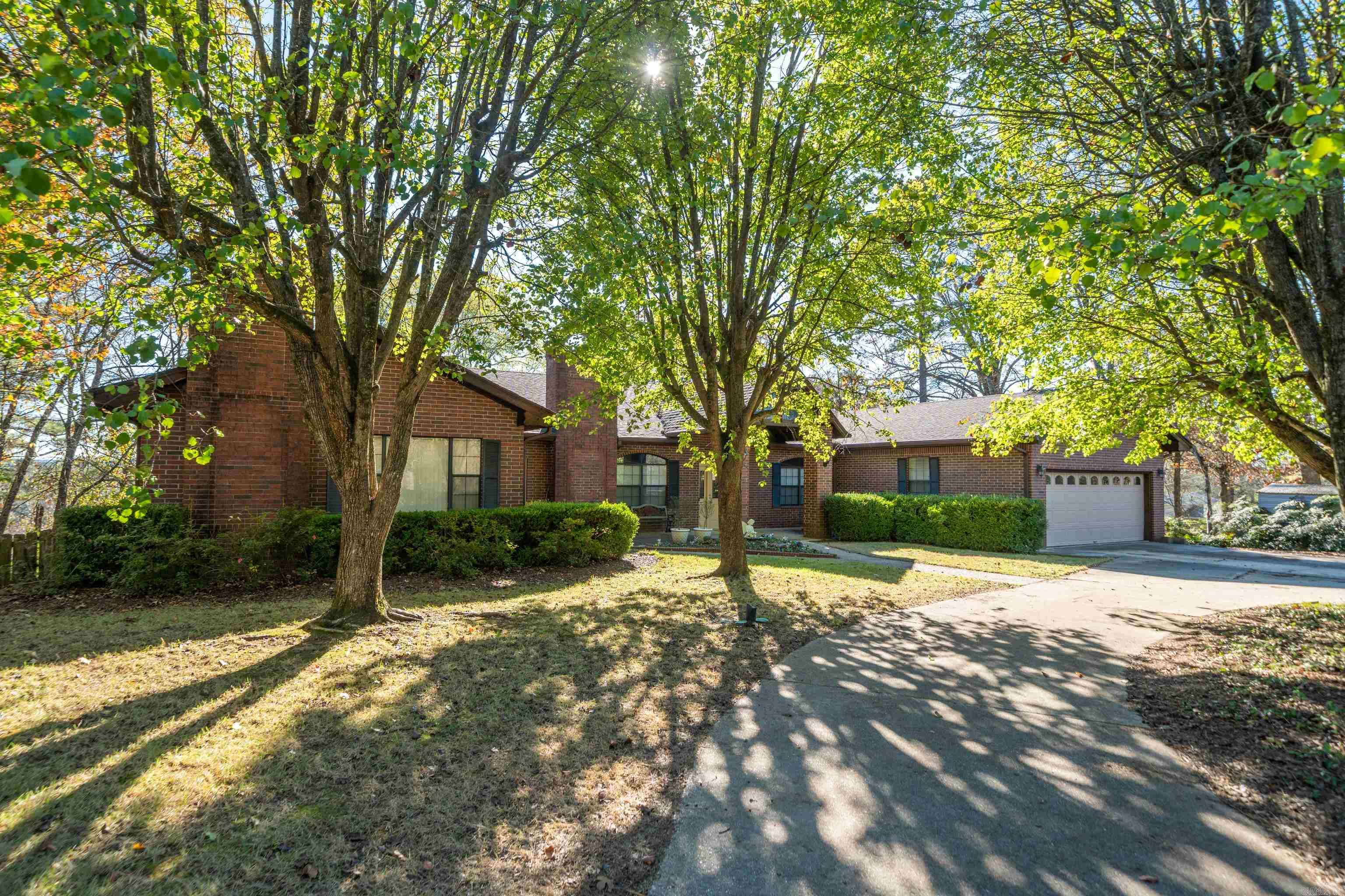 ARZELLA ACRES - Residential