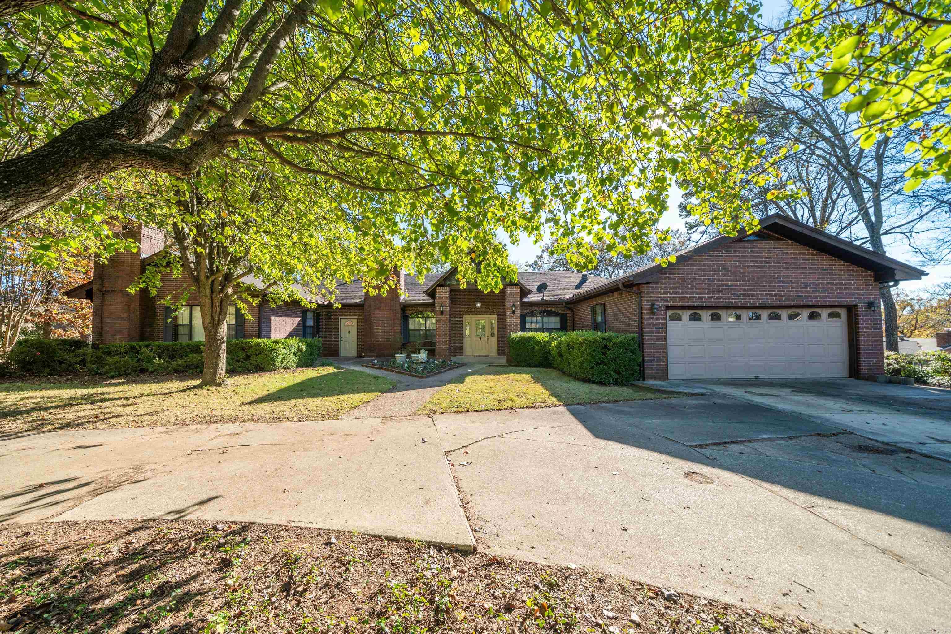 ARZELLA ACRES - Residential