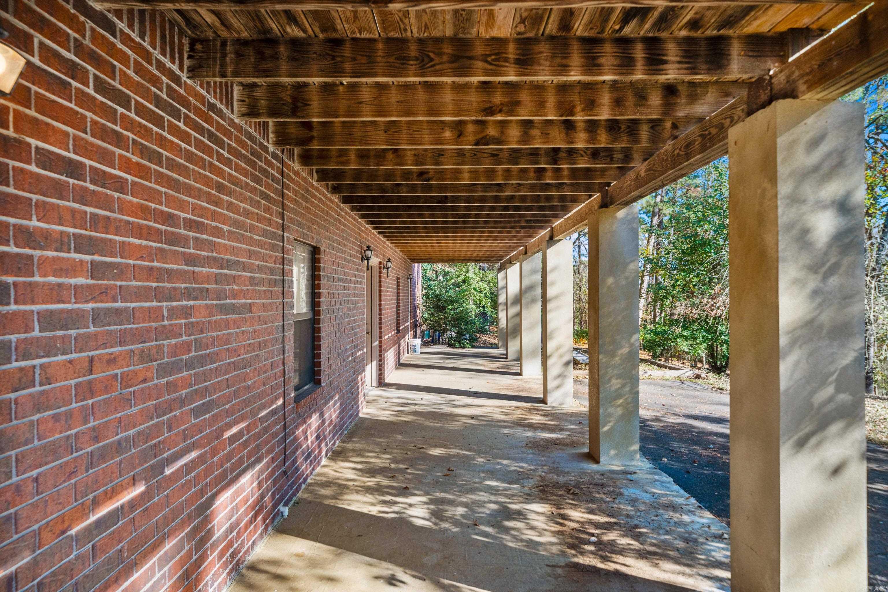 ARZELLA ACRES - Residential