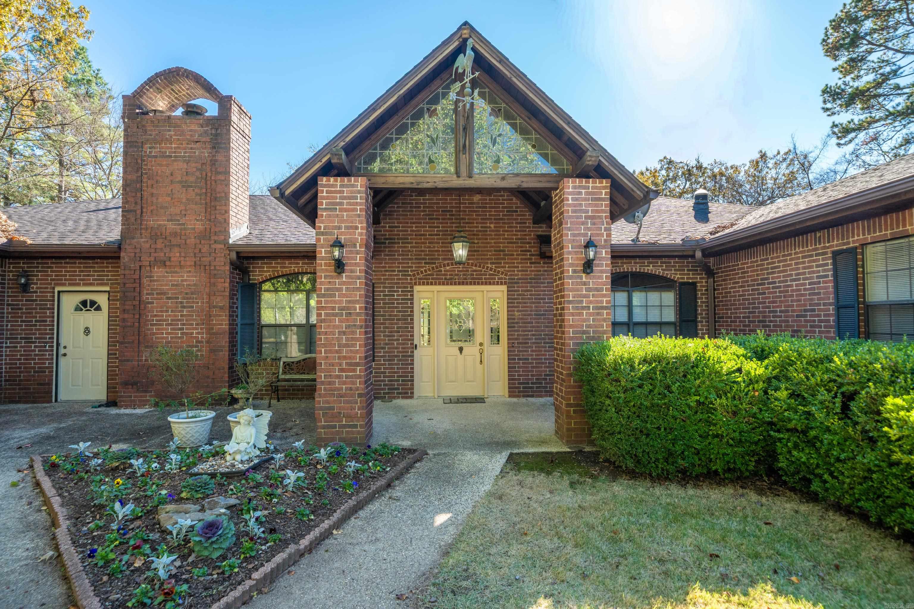 ARZELLA ACRES - Residential