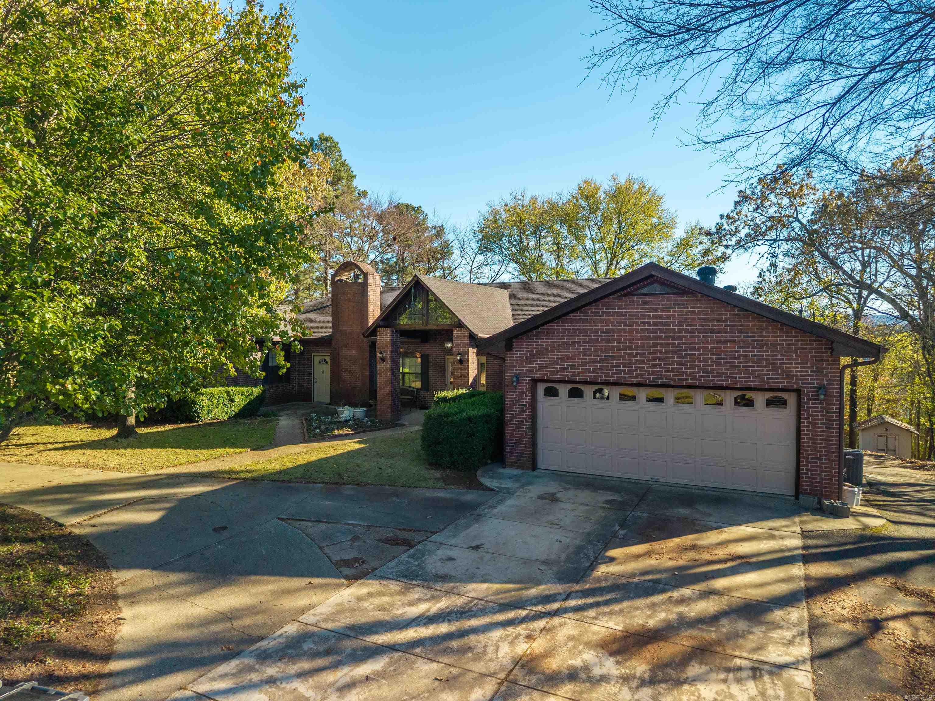 ARZELLA ACRES - Residential