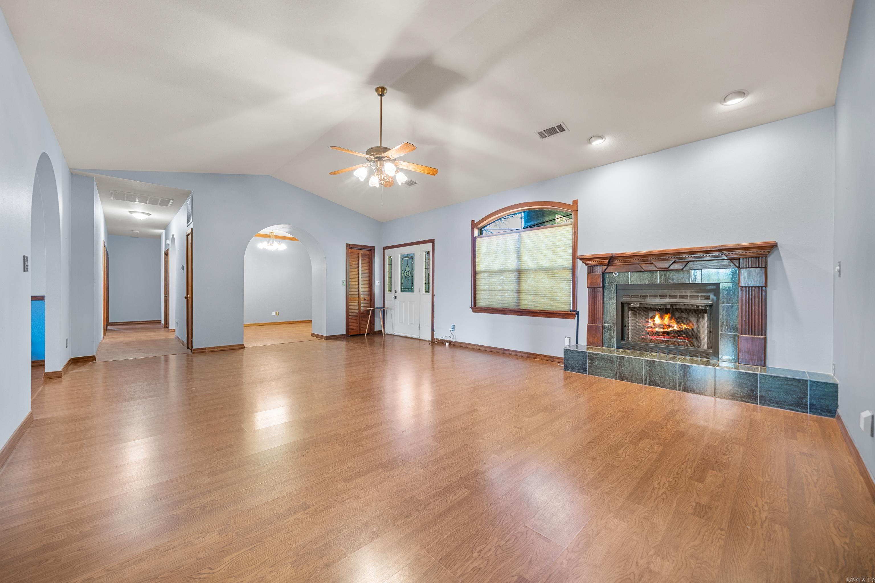 ARZELLA ACRES - Residential