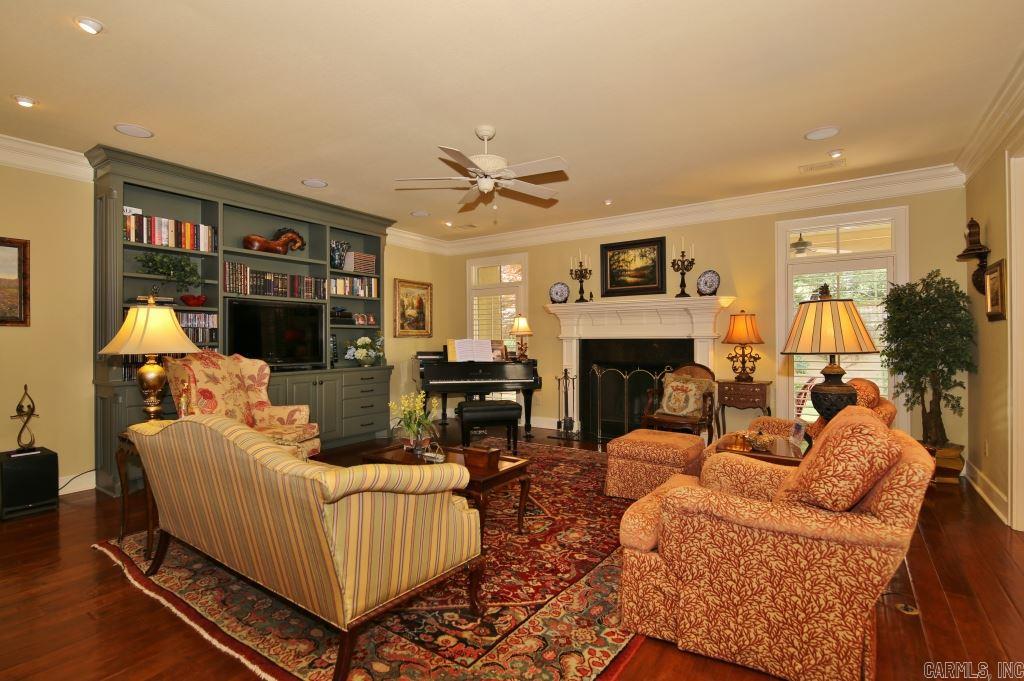 PARK VIEW - Residential