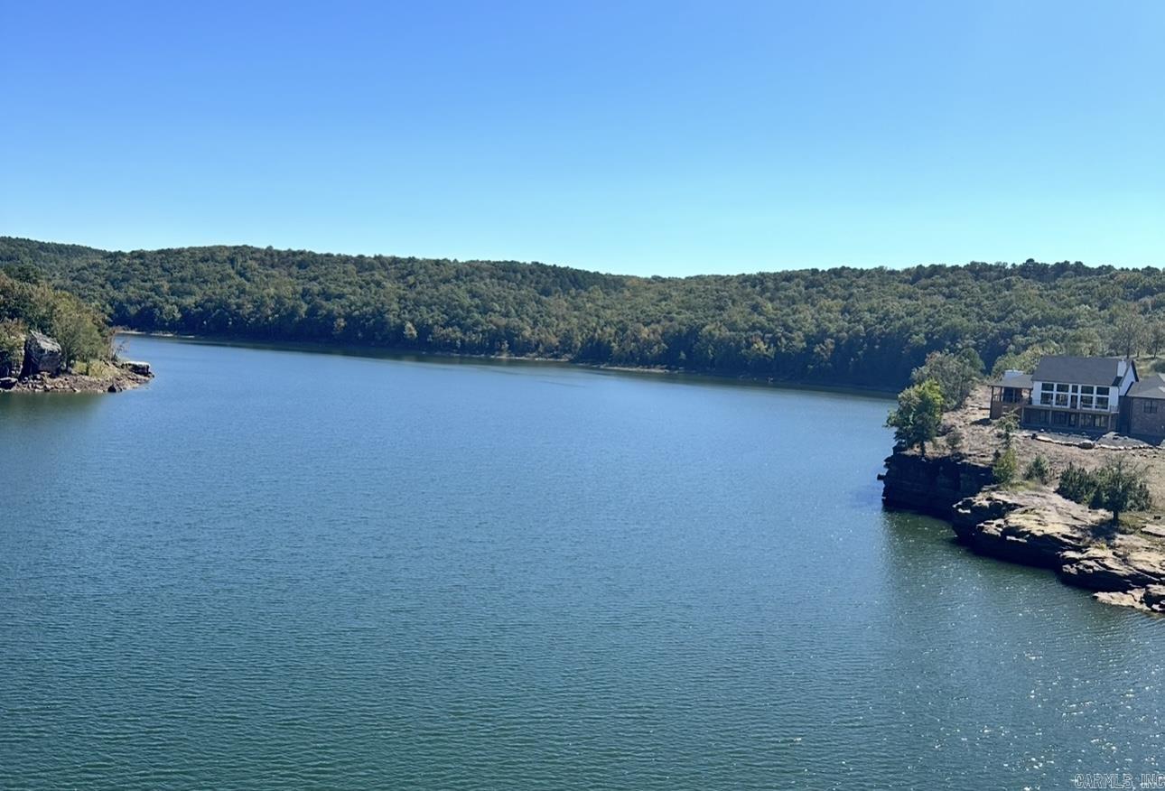 CHELSEA GLADE - Residential