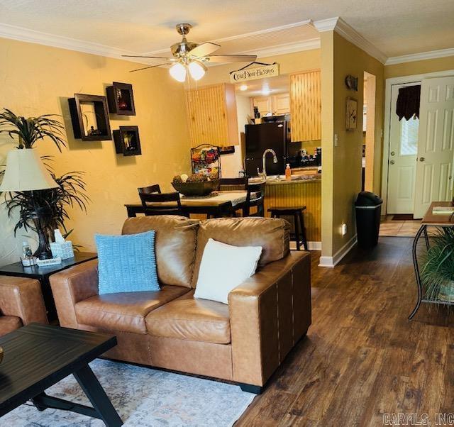 CHELSEA GLADE - Residential
